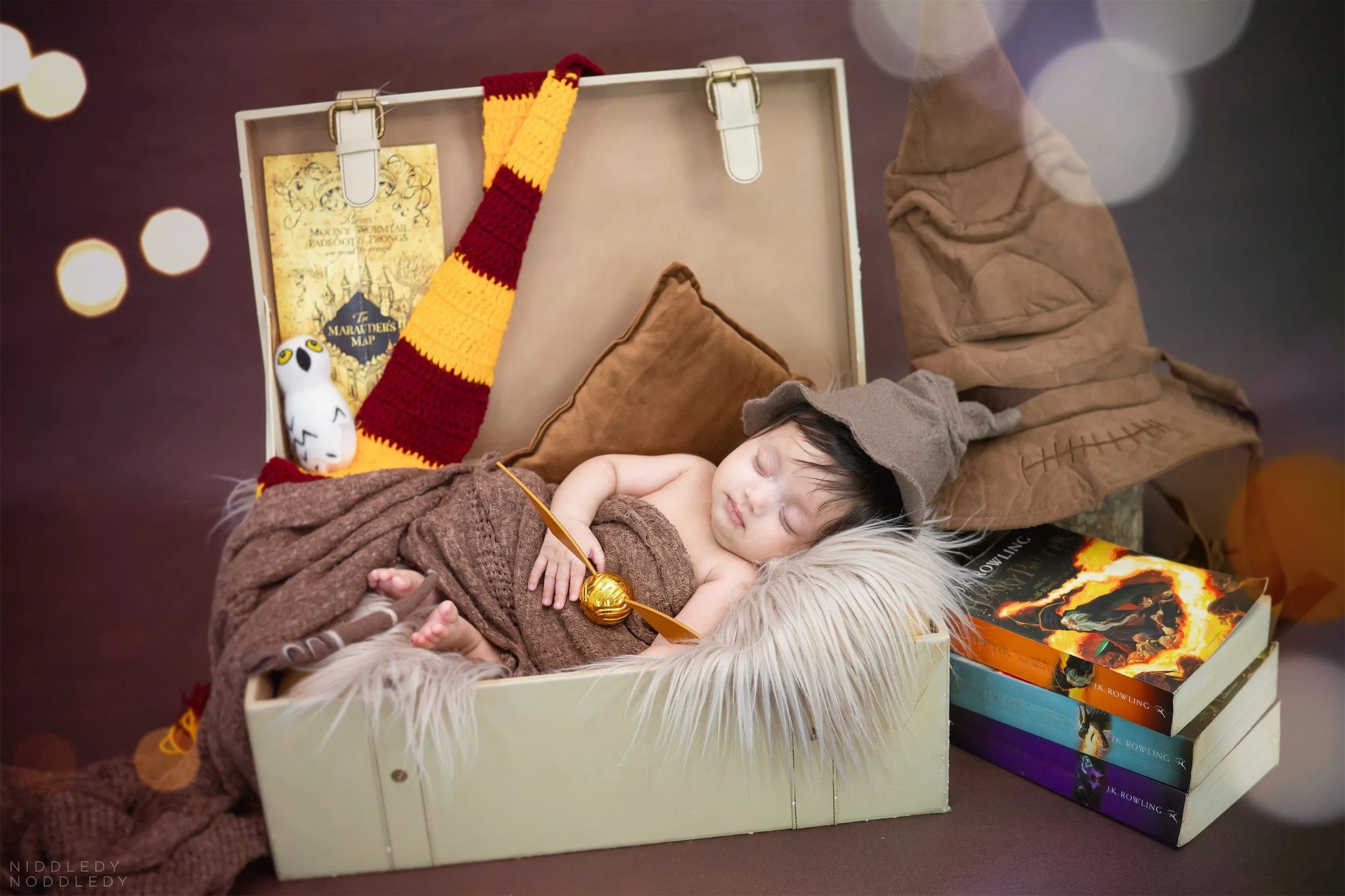 Arnajit Newborn Baby Photoshoot ❤ NiddledyNoddledy.com ~ Bumps to Babies Photography, Kolkata - 13.jpg