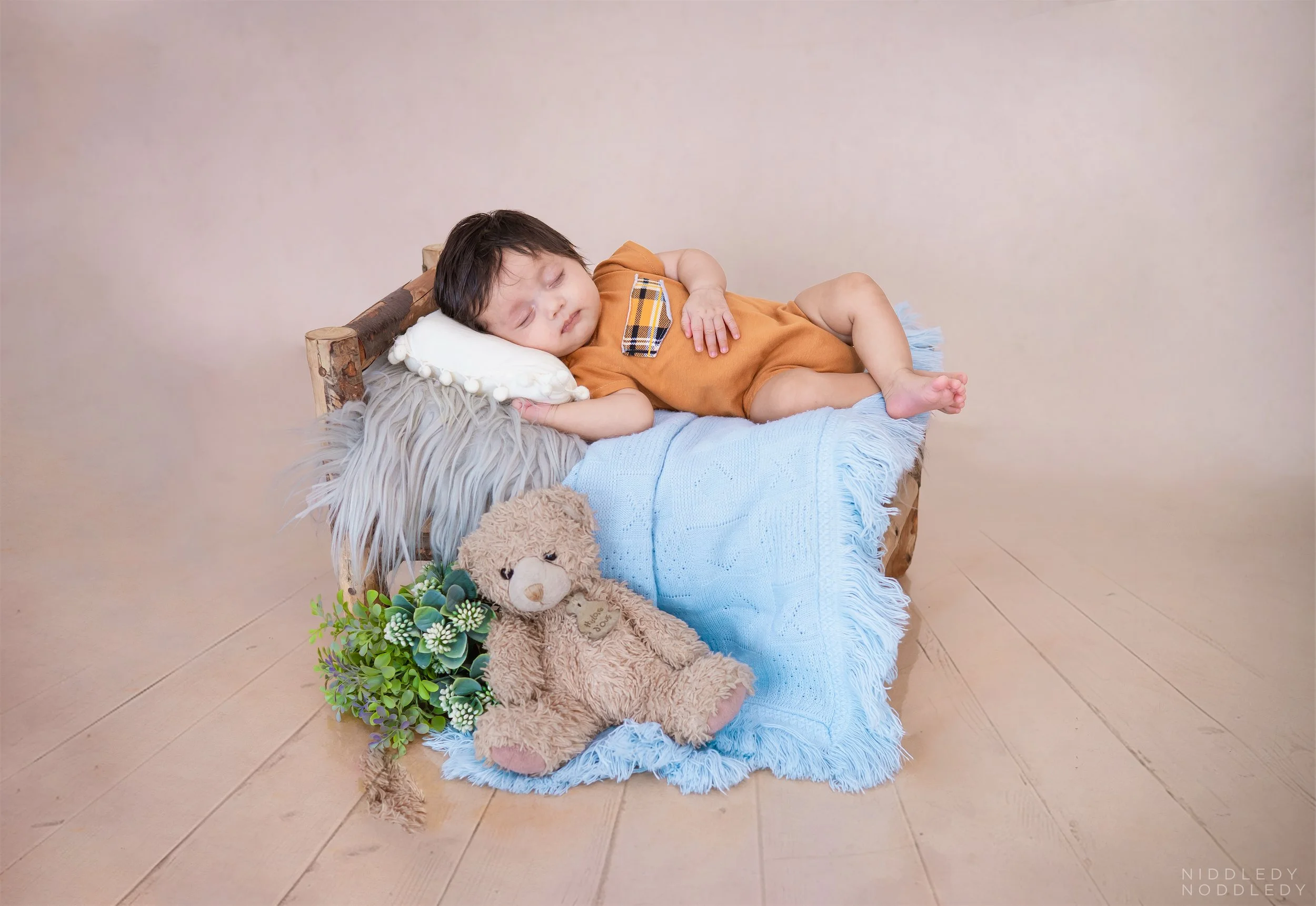 Arnajit Newborn Baby Photoshoot ❤ NiddledyNoddledy.com ~ Bumps to Babies Photography, Kolkata - 02.jpg