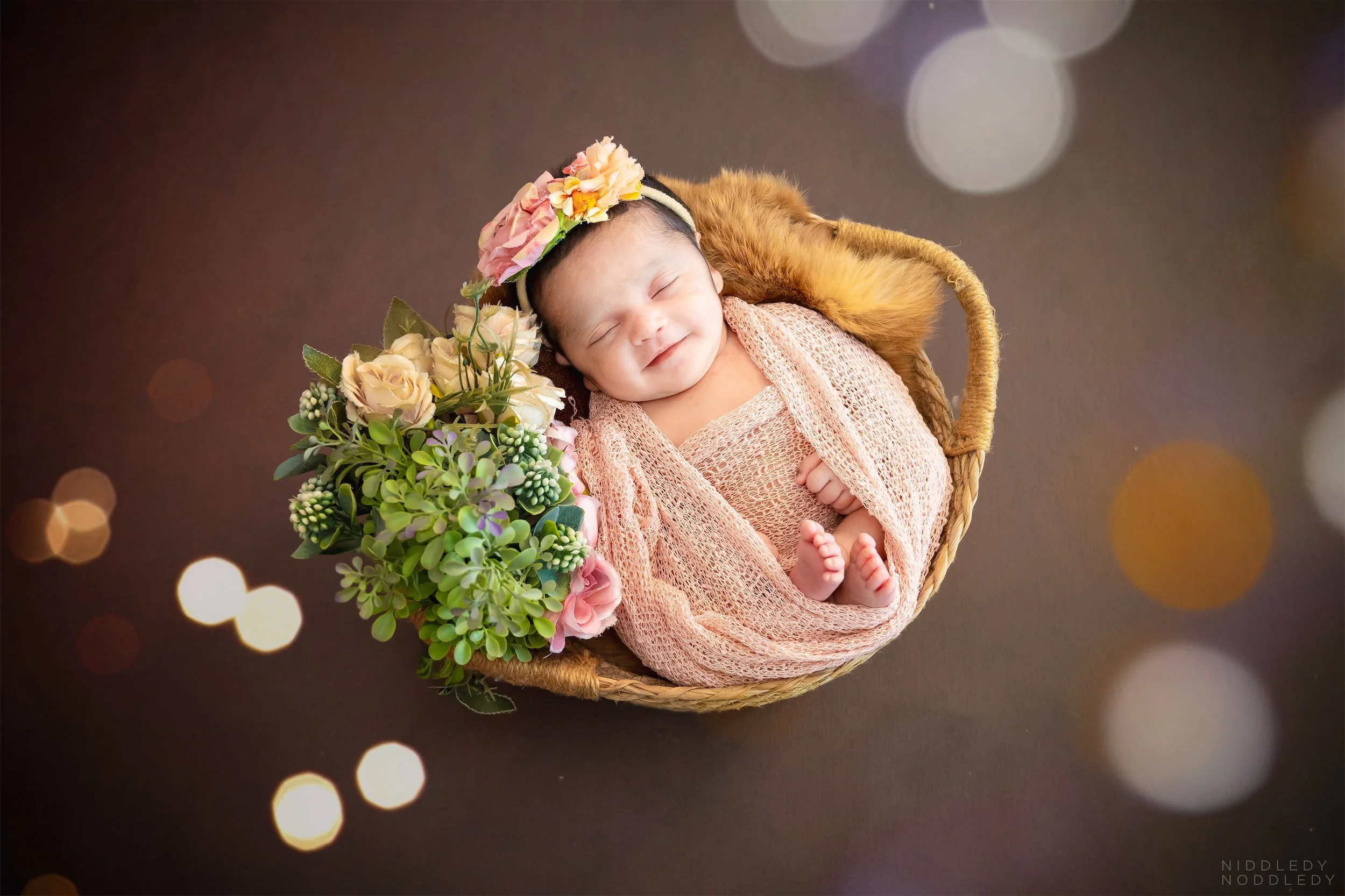 Anvika Newborn Baby Photoshoot ❤ NiddledyNoddledy.com ~ Bumps to Babies Photographer, Kolkata - 04.jpg