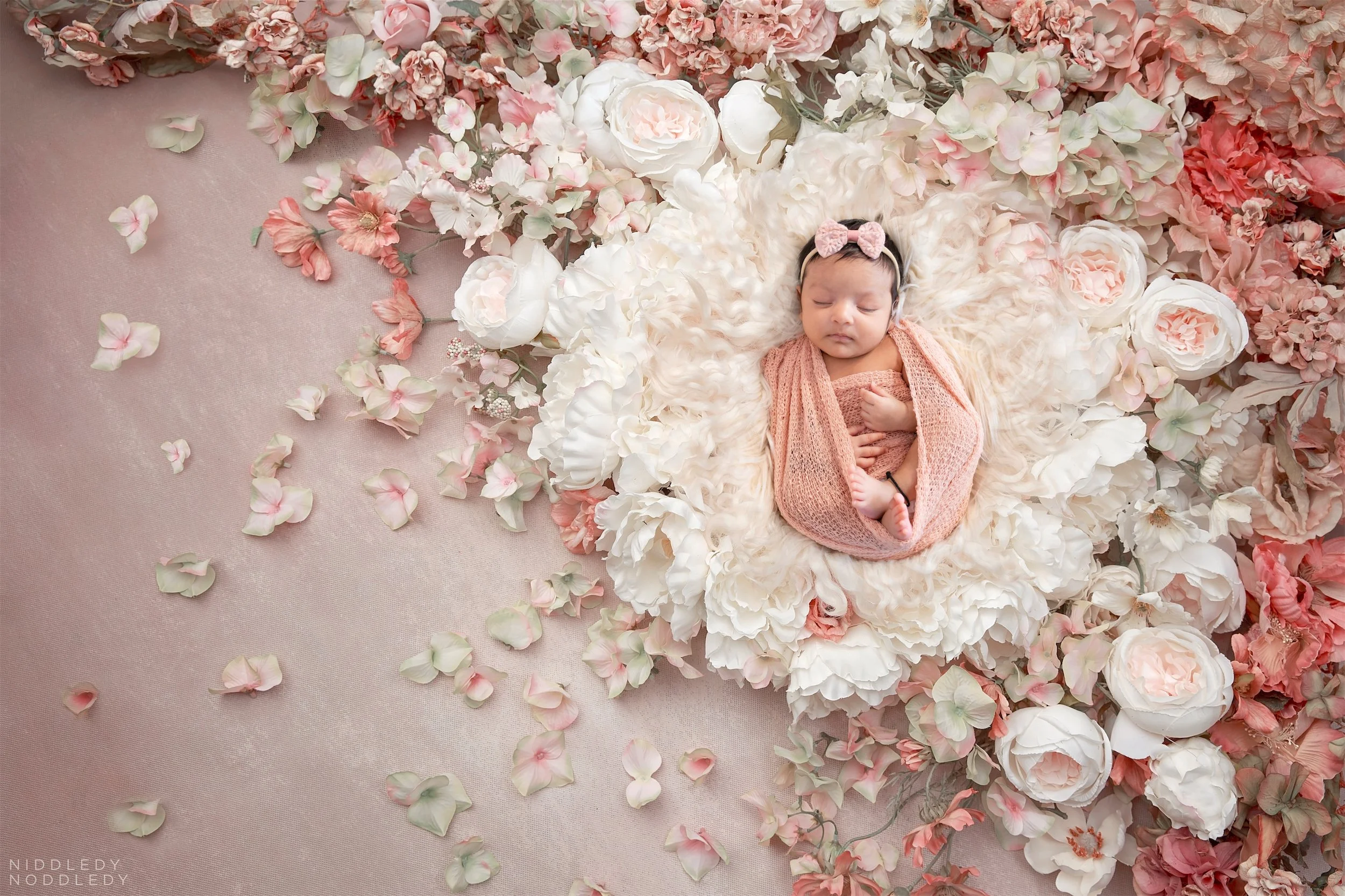 Vartika Newborn Baby Photoshoot ❤ NiddledyNoddledy.com ~ Bumps to Babies Photographer, Kolkata - 20.jpg