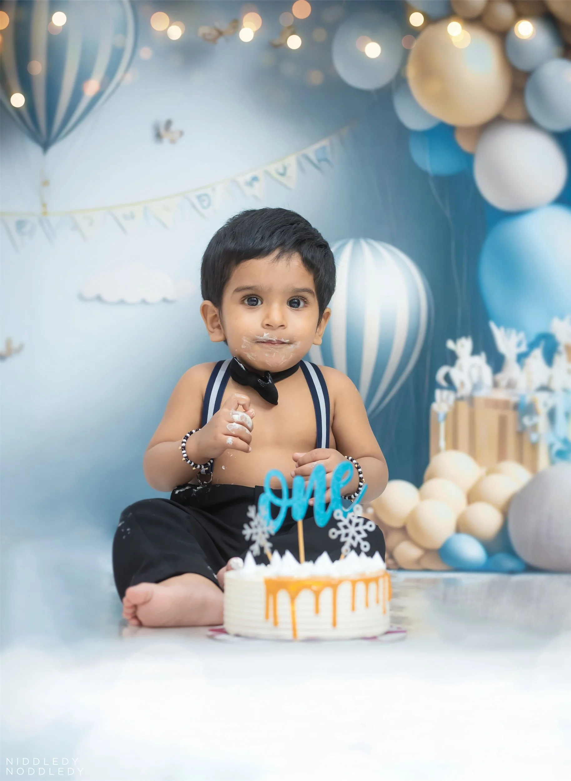 Saksham Baby Cakesmash Photoshoot ❤ NiddledyNoddledy.com ~ Bumps to Babies Photography, Kolkata - 22 .jpg