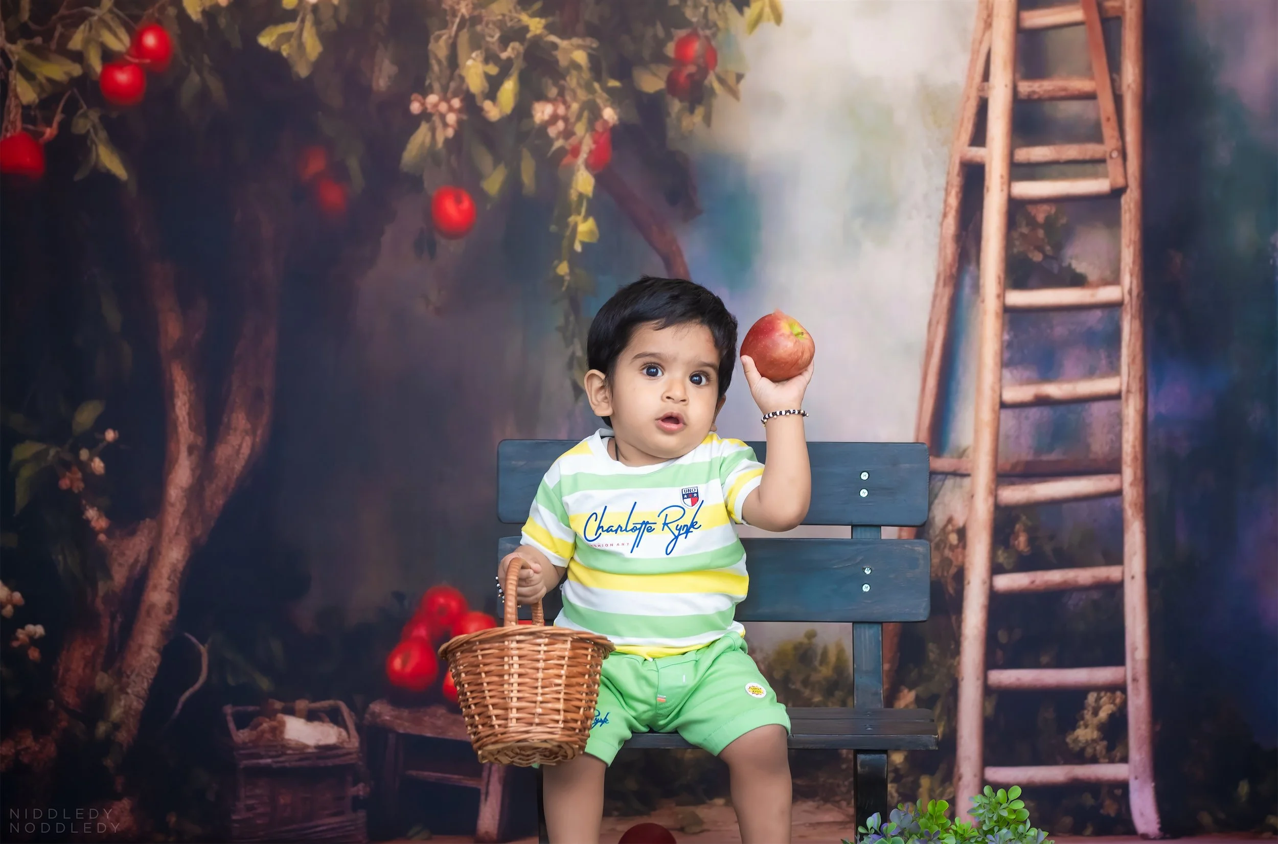 Saksham Baby Cakesmash Photoshoot ❤ NiddledyNoddledy.com ~ Bumps to Babies Photography, Kolkata - 14 .jpg