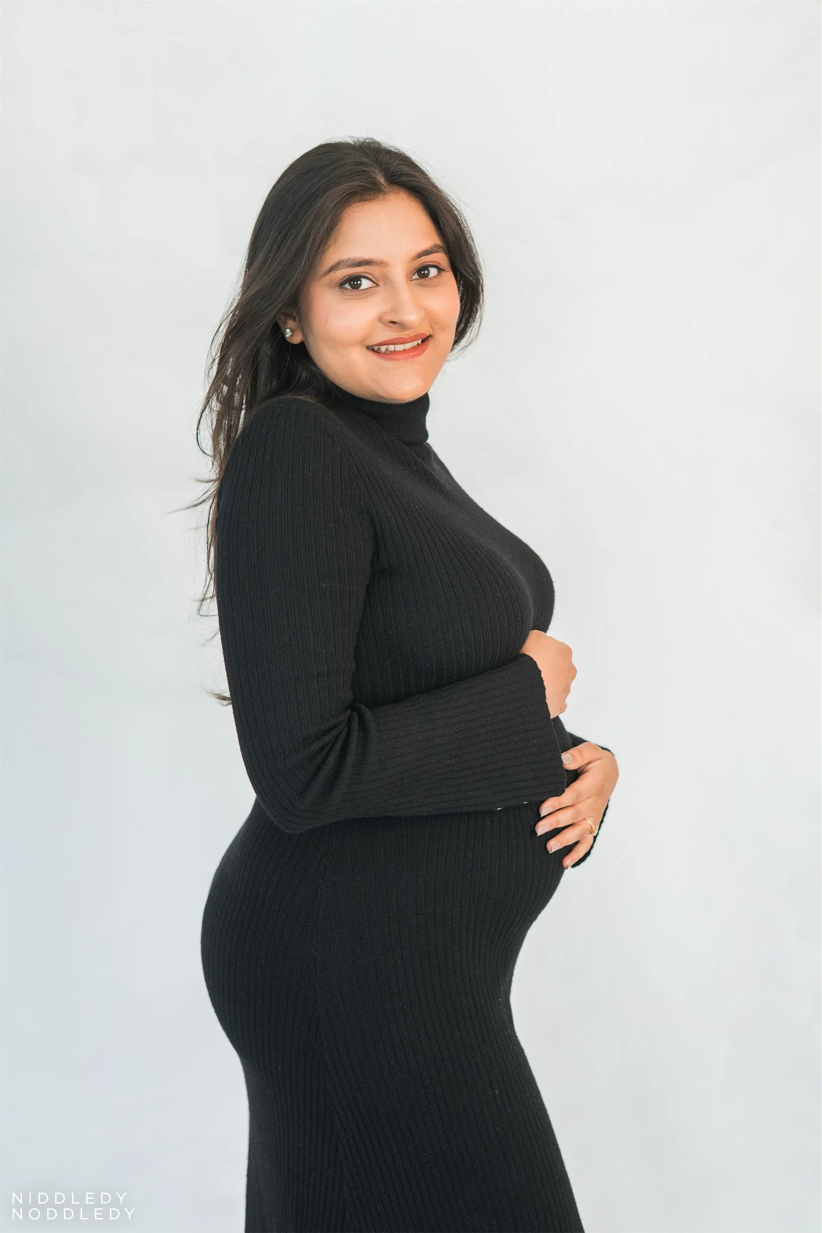Snehal Maternity Photoshoot ❤ NiddledyNoddledy.com ~ Bumps to Babies Photography, Kolkata - 03.jpg