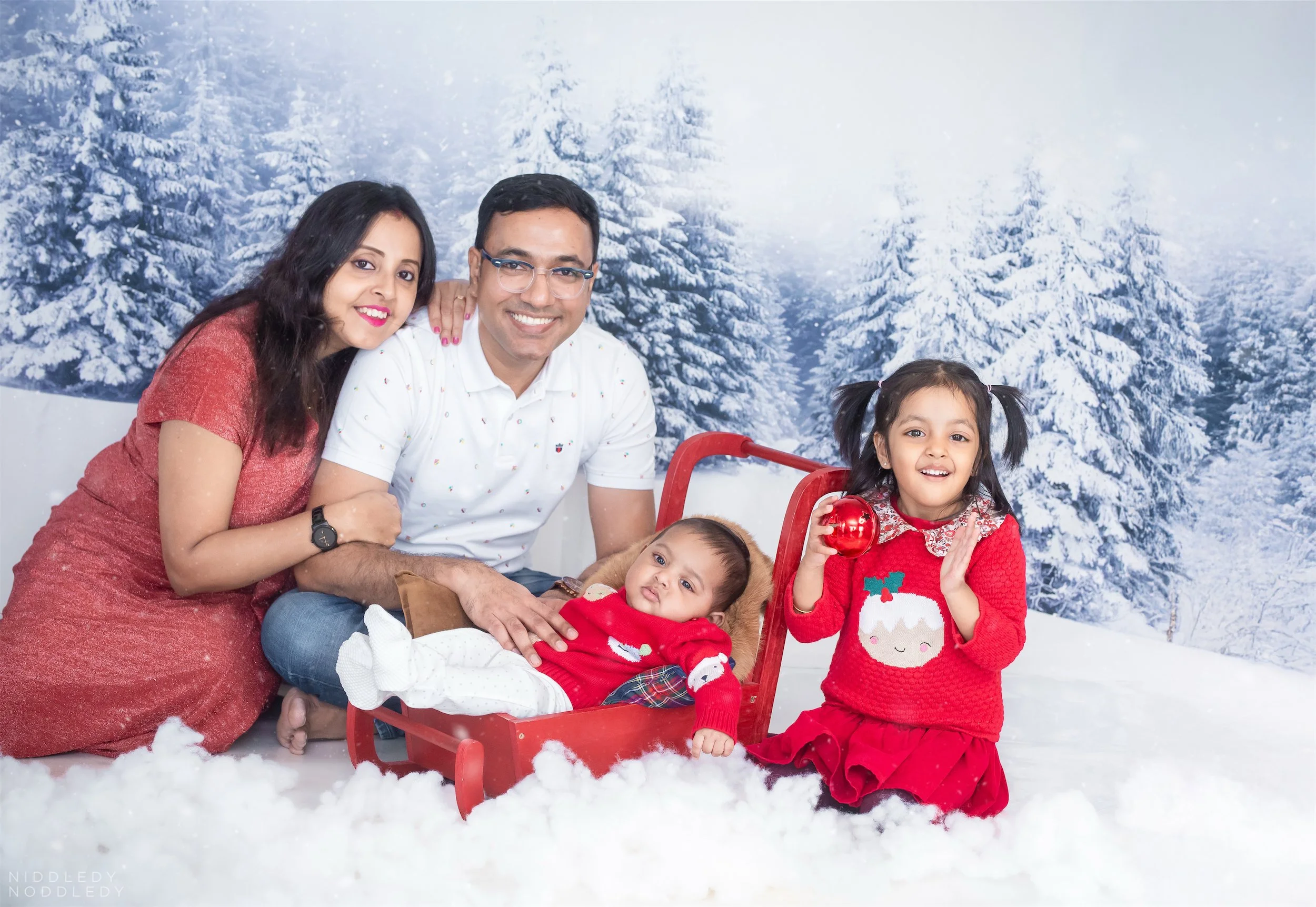 Aaharshi Christmas Baby Photoshoot ❤ NiddledyNoddledy.com ~ Bumps to Babies Photography, Kolkata - 18 .jpg