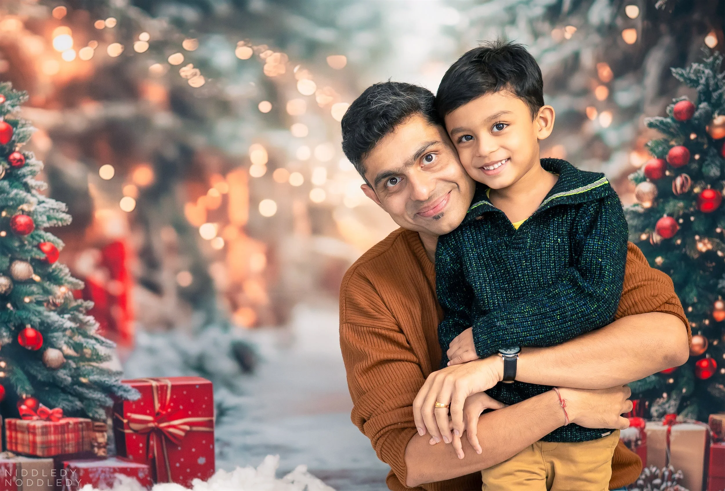 Adhyansh Baby Christmas Photoshoot ❤ NiddledyNoddledy.com ~ Bumps to Babies Photography, Kolkata - 04.jpg