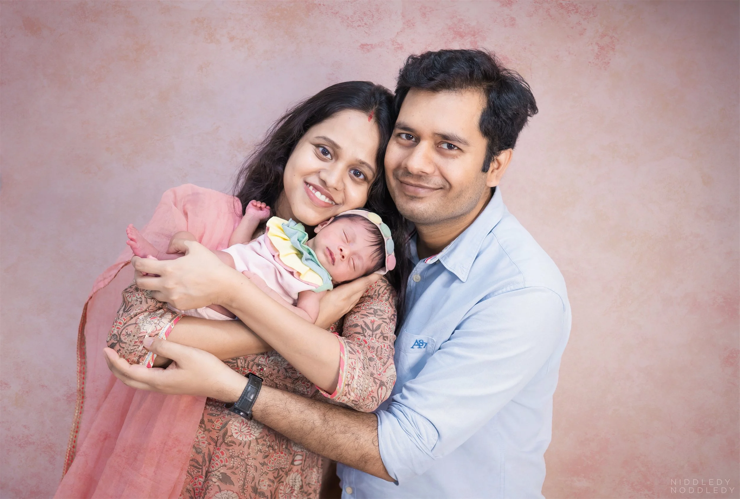 Dhriti Newborn Baby Photoshoot ❤ NiddledyNoddledy.com ~ Bumps to Babies Photography, Kolkata - 10.jpg