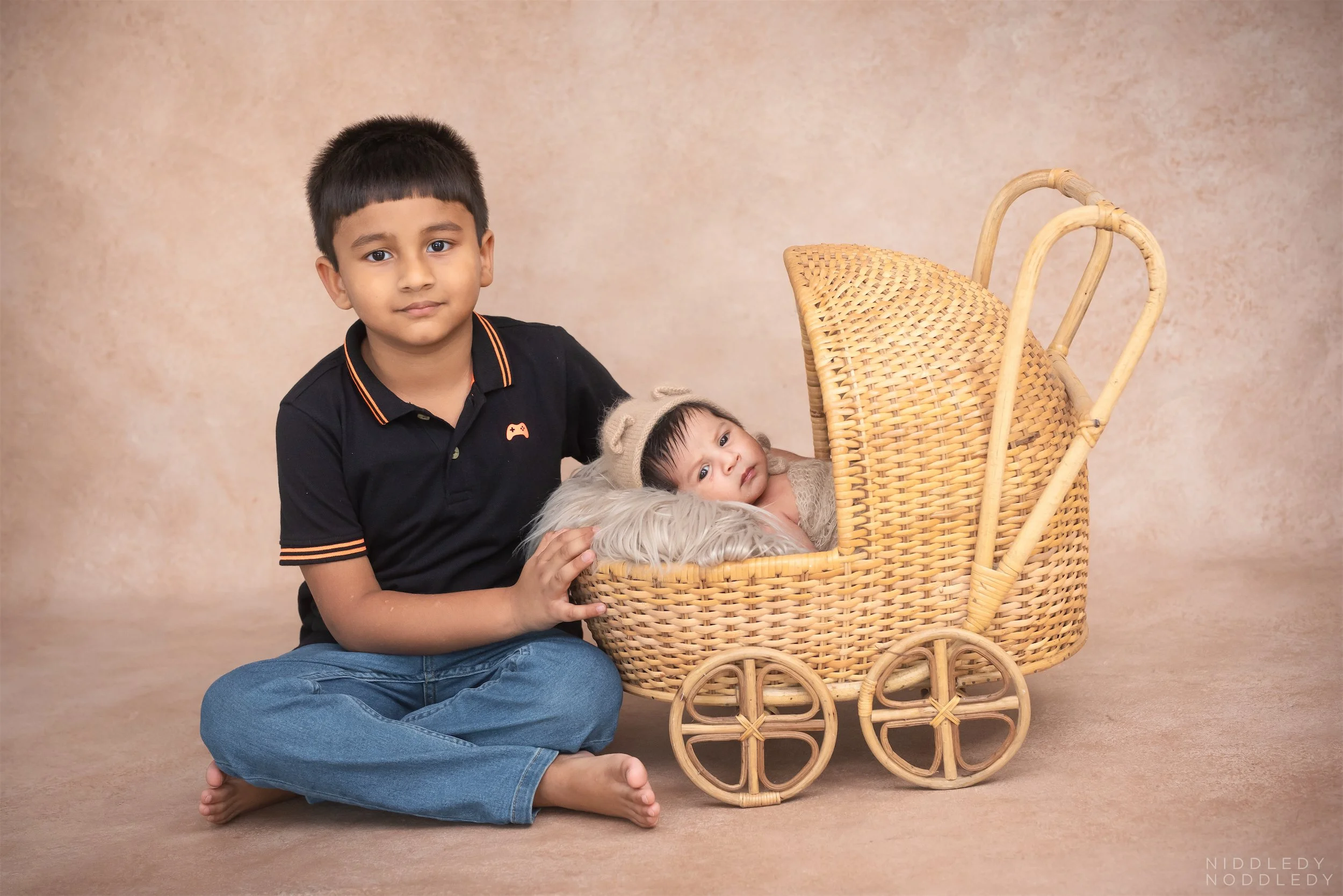 Viyansh Newborn Baby Photoshoot ❤ NiddledyNoddledy.com ~ Bumps to Babies Photography, Kolkata - 01 .jpg