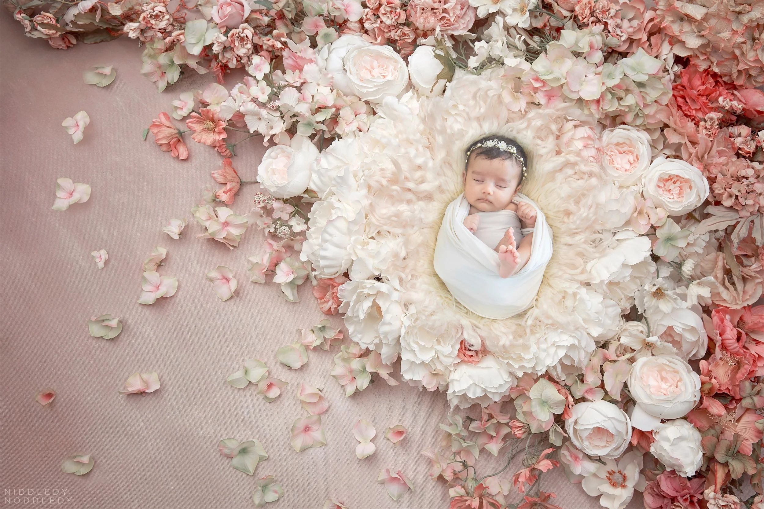 Kaira Newborn Baby Photoshoot ❤ NiddledyNoddledy.com ~ Bumps to Babies Photography, Kolkata - 11.jpg