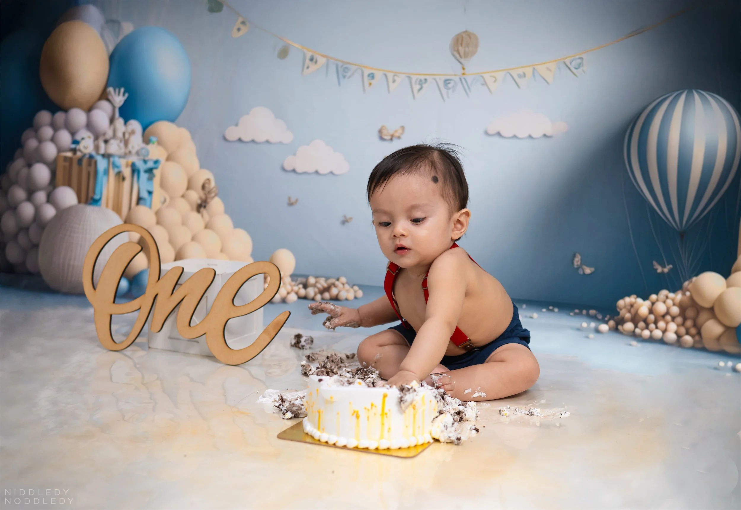 Nivaan Baby Cakesmash Photoshoot ❤ NiddledyNoddledy.com ~ Bumps to Babies Photography, Kolkata - 19.jpg