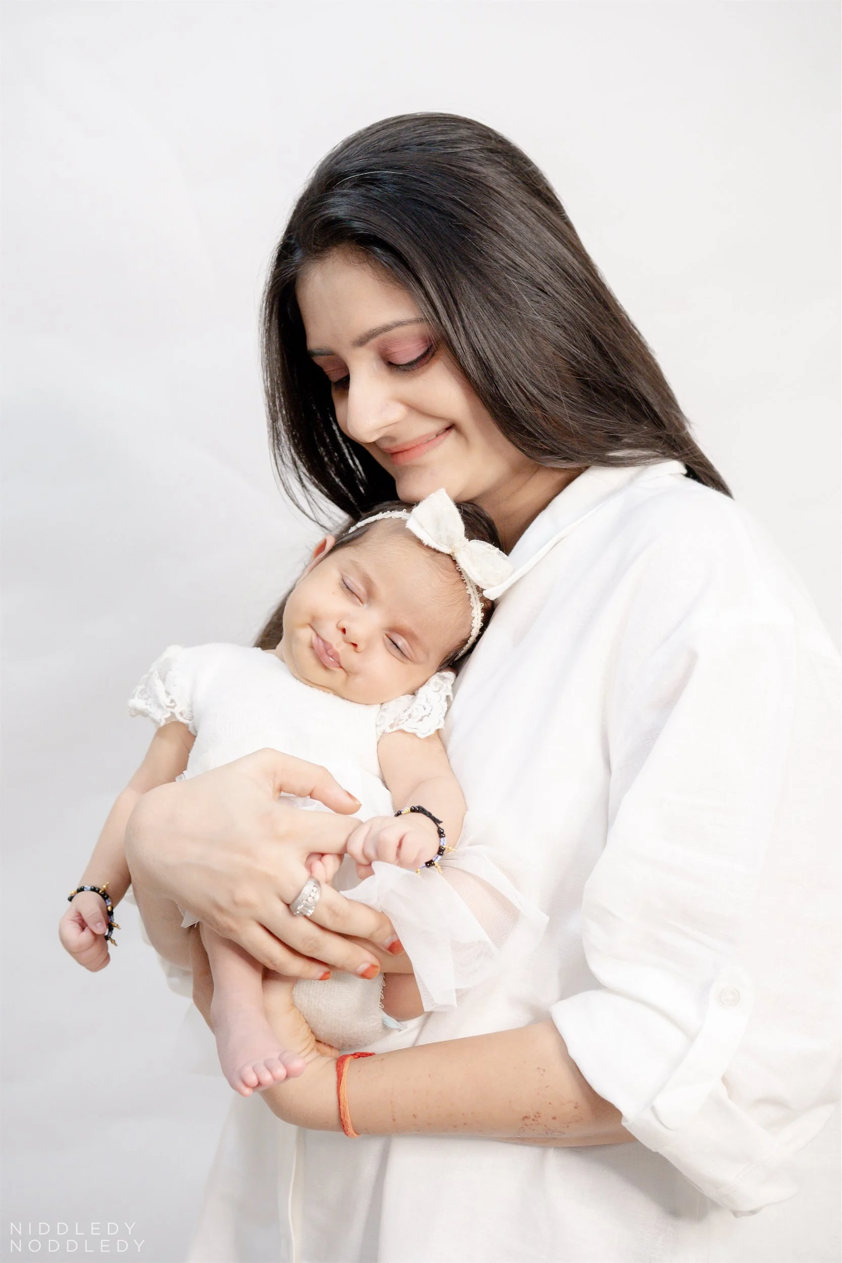 Aashvvi Newborn Baby Photoshoot ❤ NiddledyNoddledy.com ~ Bumps to Babies Photographer, Kolkata - 18.jpg