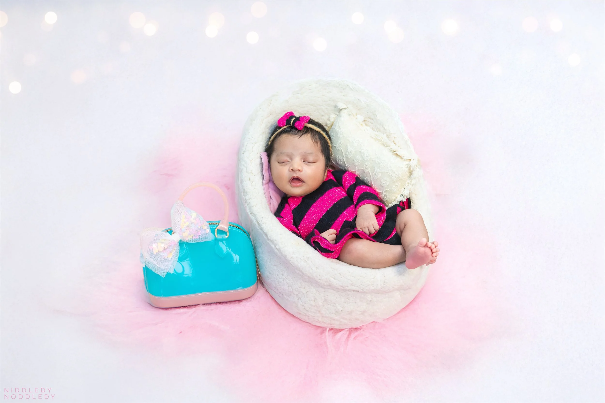 Mihika Newborn Baby Photoshoot ❤ NiddledyNoddledy.com ~ Bumps to Babies Photography, Kolkata - 11.jpg