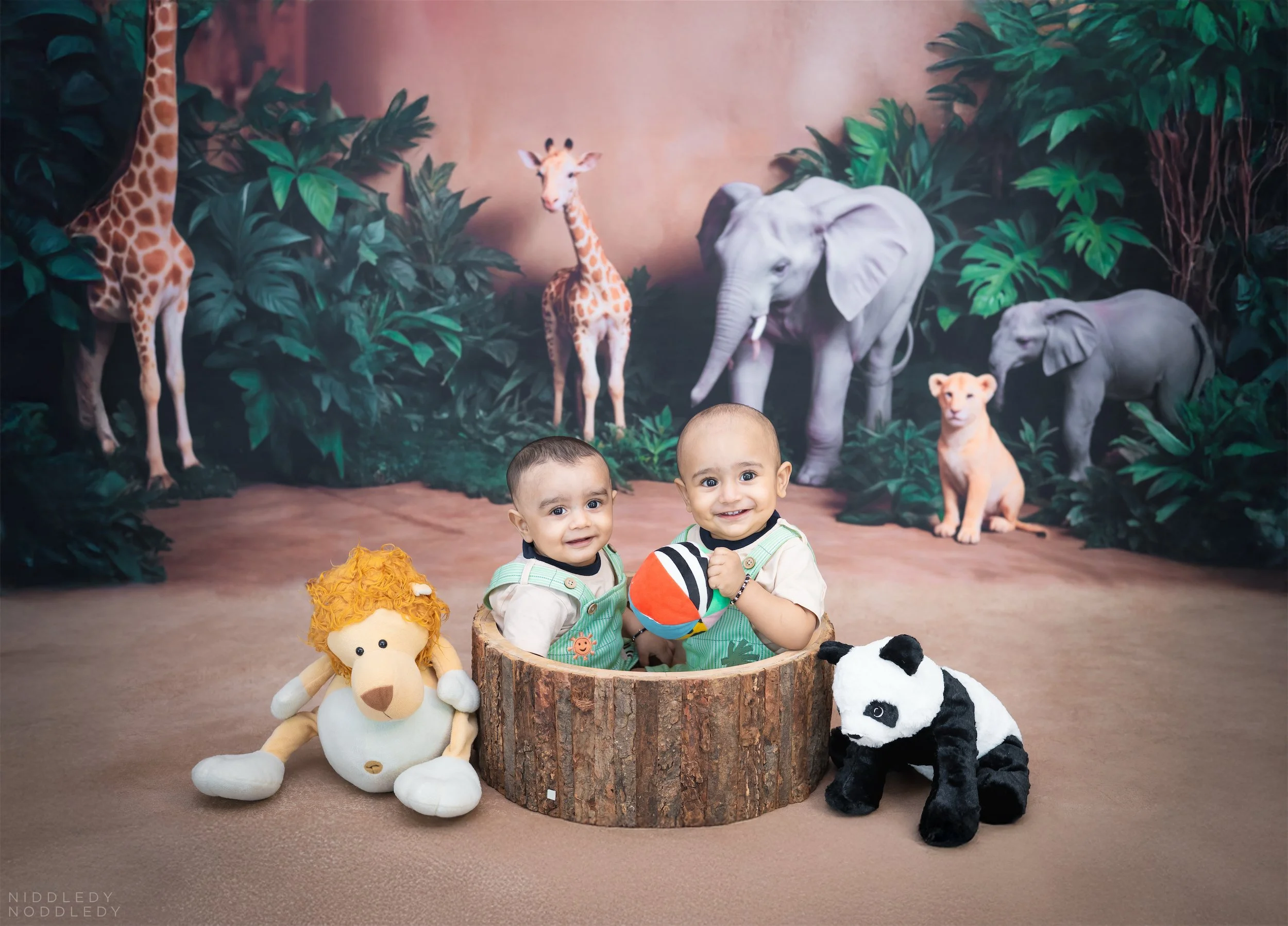 Pranit Baby Cakesmash Photoshoot ❤ NiddledyNoddledy.com ~ Bumps to Babies Photography, Kolkata - 01.jpg