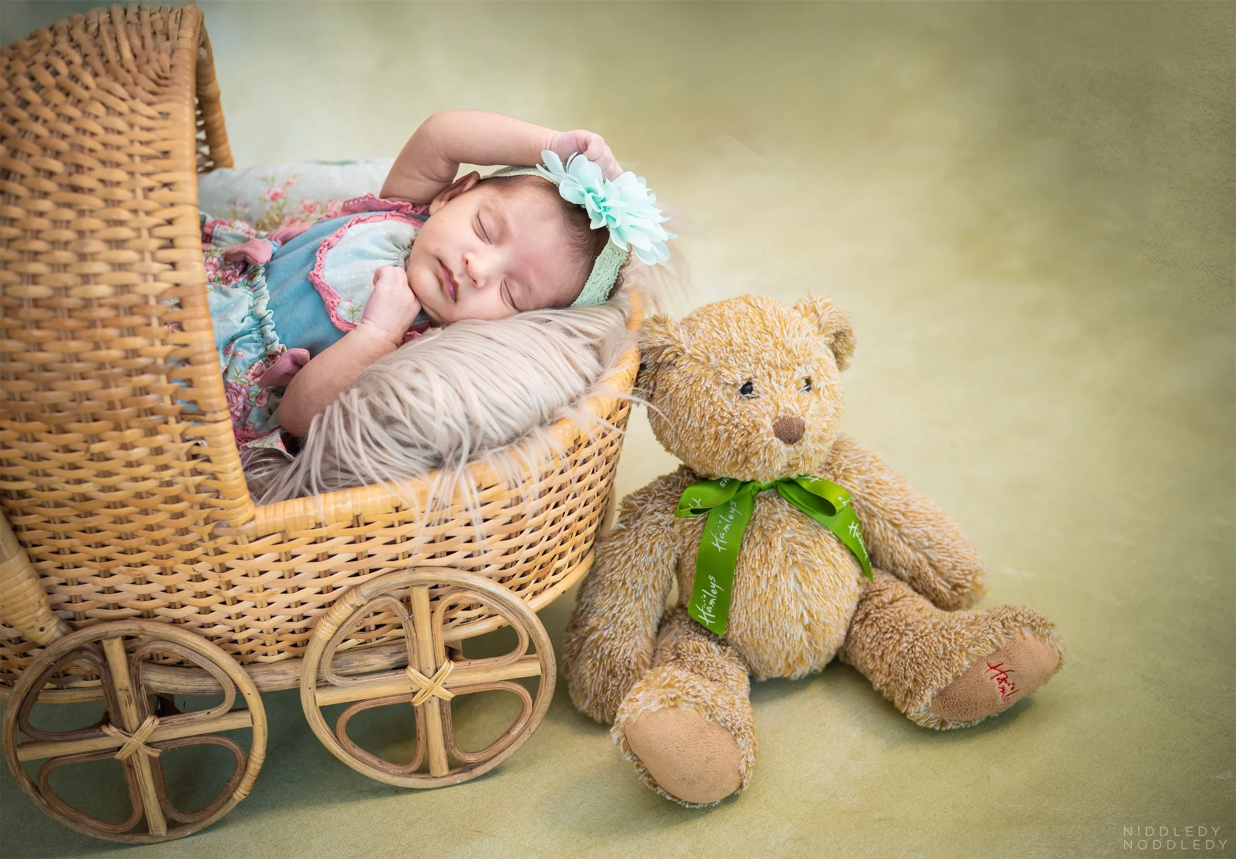 Aadhya Newborn Baby Photoshoot ❤ NiddledyNoddledy.com ~ Bumps to Babies Photographer, Kolkata - 09.jpg