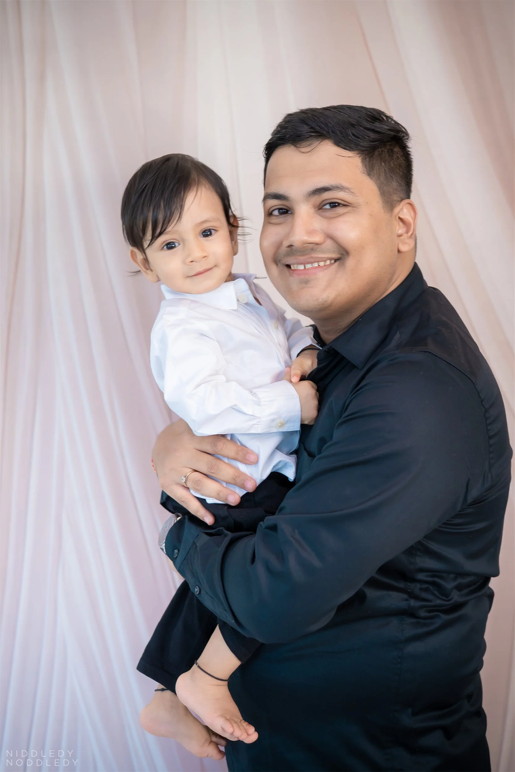 Nirveid Baby Cakesmash Photoshoot ❤ NiddledyNoddledy.com ~ Bumps to Babies Photographer, Kolkata - 19.jpg