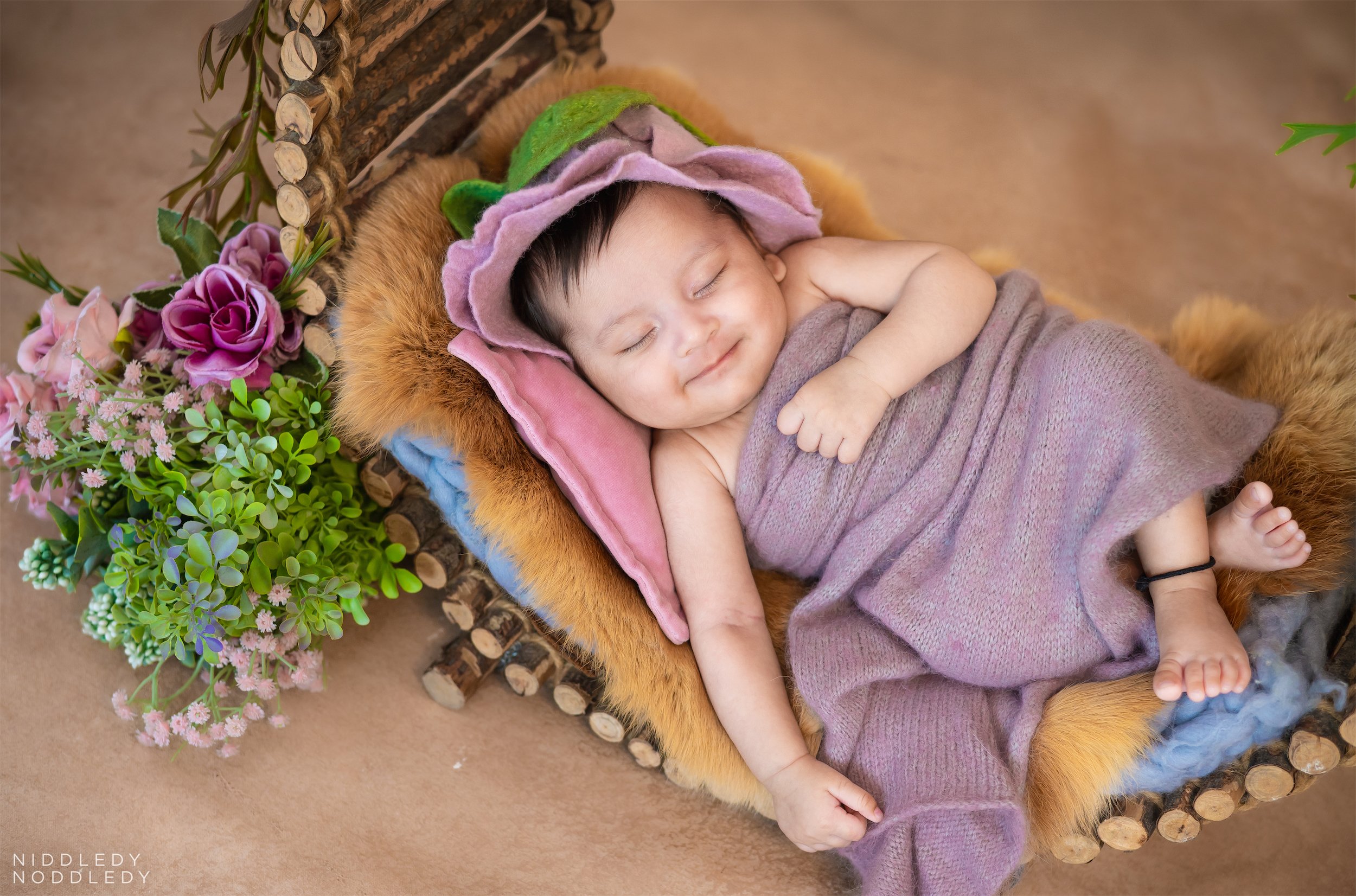 Raavya Newborn Baby Photoshoot ❤ NiddledyNoddledy.com ~ Bumps to Babies Photographer, Kolkata - 11.jpg