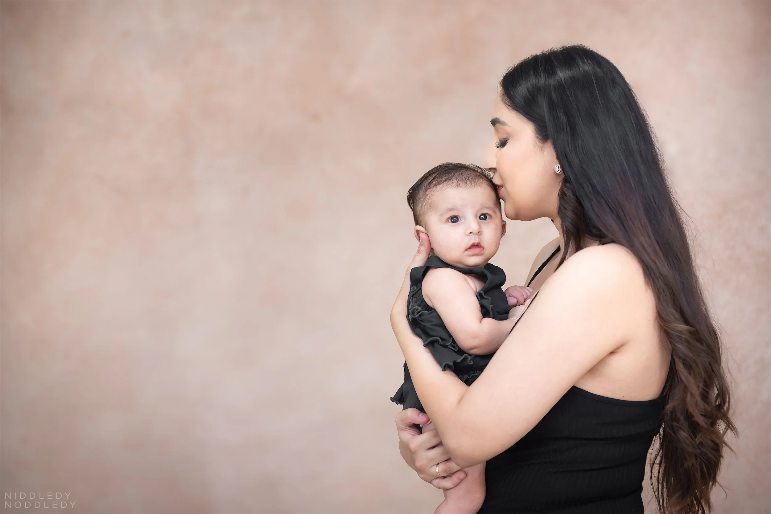 Ayomi Newborn Baby Photoshoot ❤ NiddledyNoddledy.com ~ Bumps to Babies Photography, Kolkata - 07.jpg