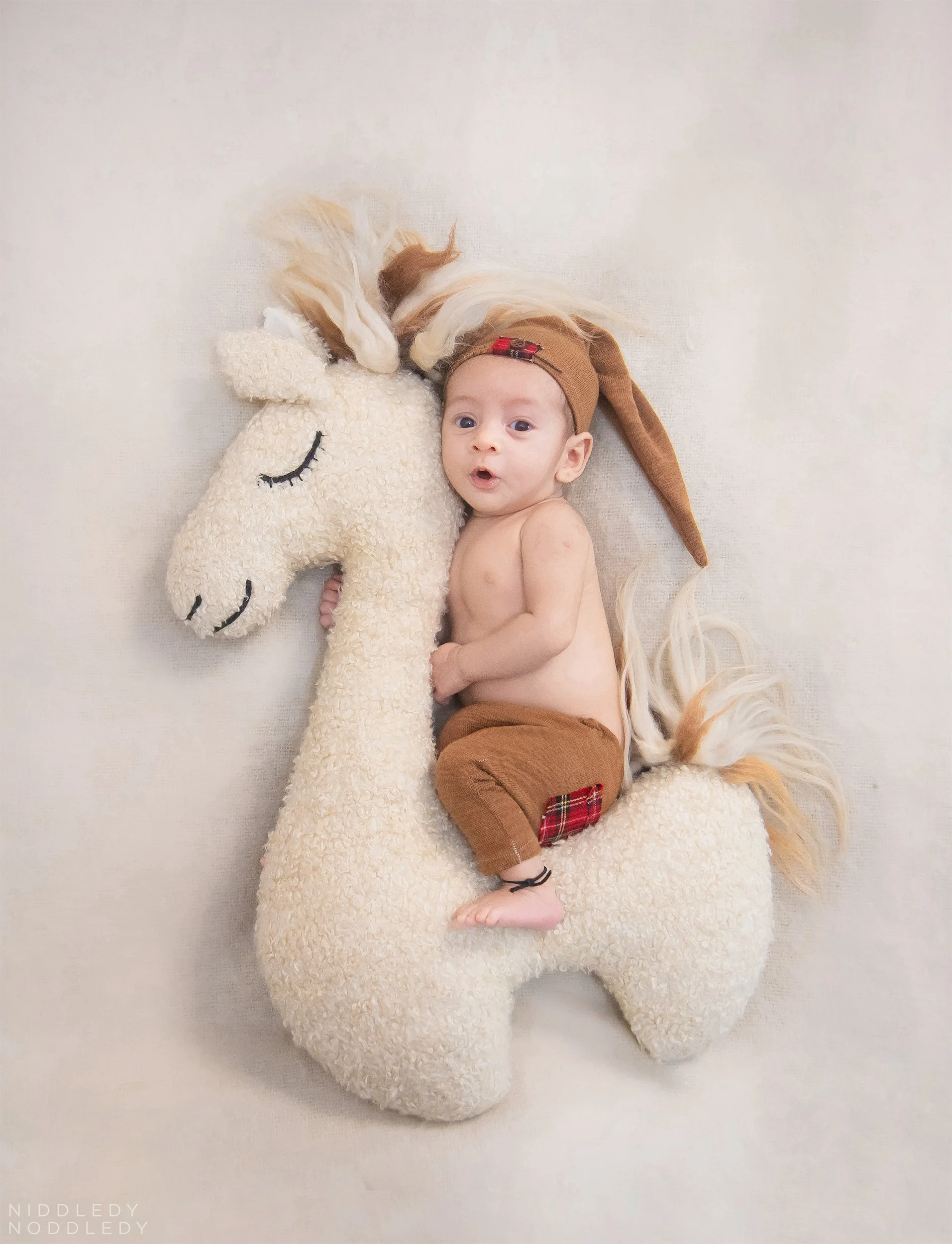 Ayansh Newborn Baby Photoshoot ❤ NiddledyNoddledy.com ~ Bumps to Babies Photography, Kolkata - 17.jpg