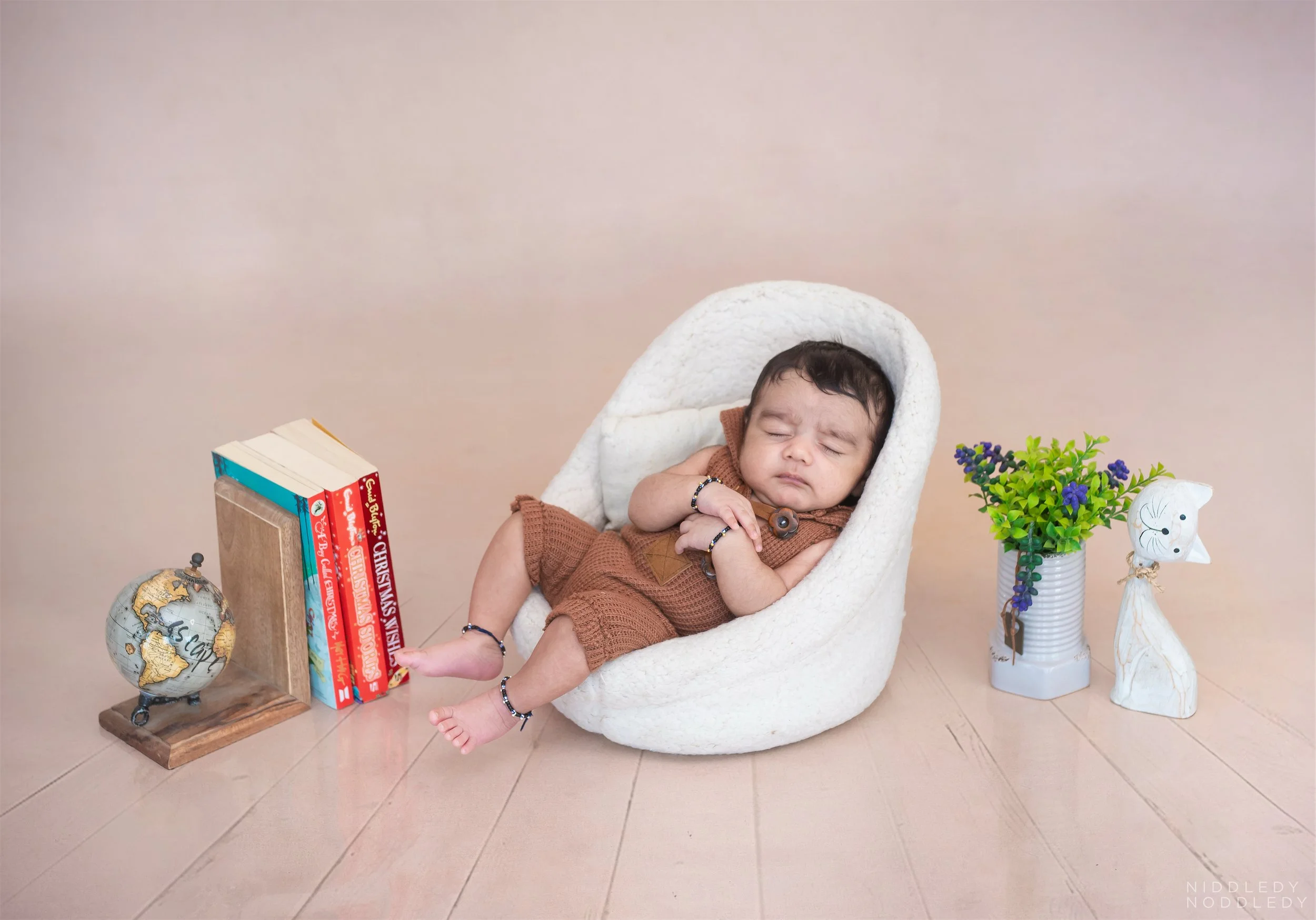 Dhairya Newborn Baby Photoshoot ❤ NiddledyNoddledy.com ~ Bumps to Babies Photography, Kolkata - 05 .jpg