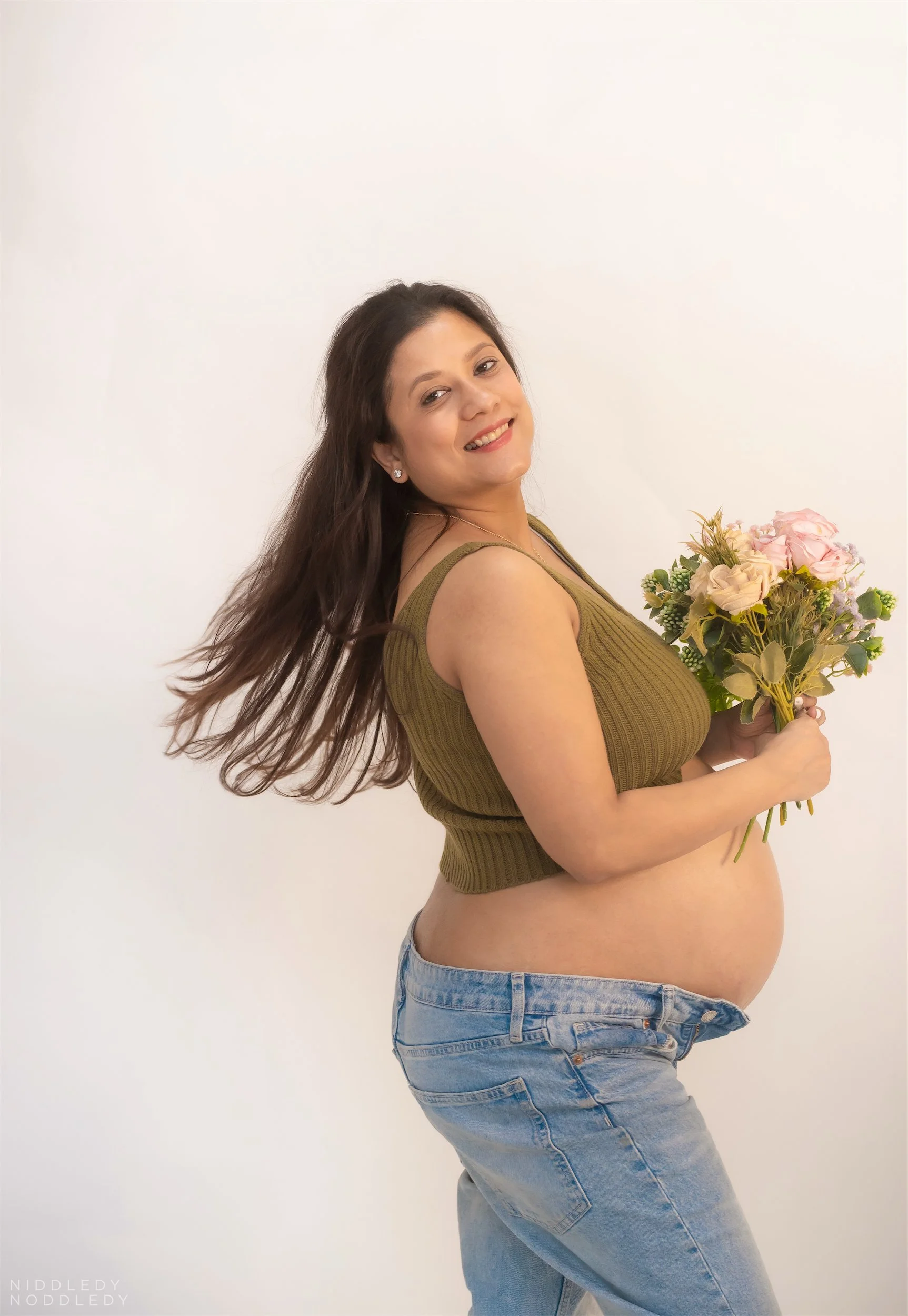 Shreyam Maternity Photoshoot ❤ NiddledyNoddledy.com ~ Bumps to Babies Photography, Kolkata - 11 .jpg