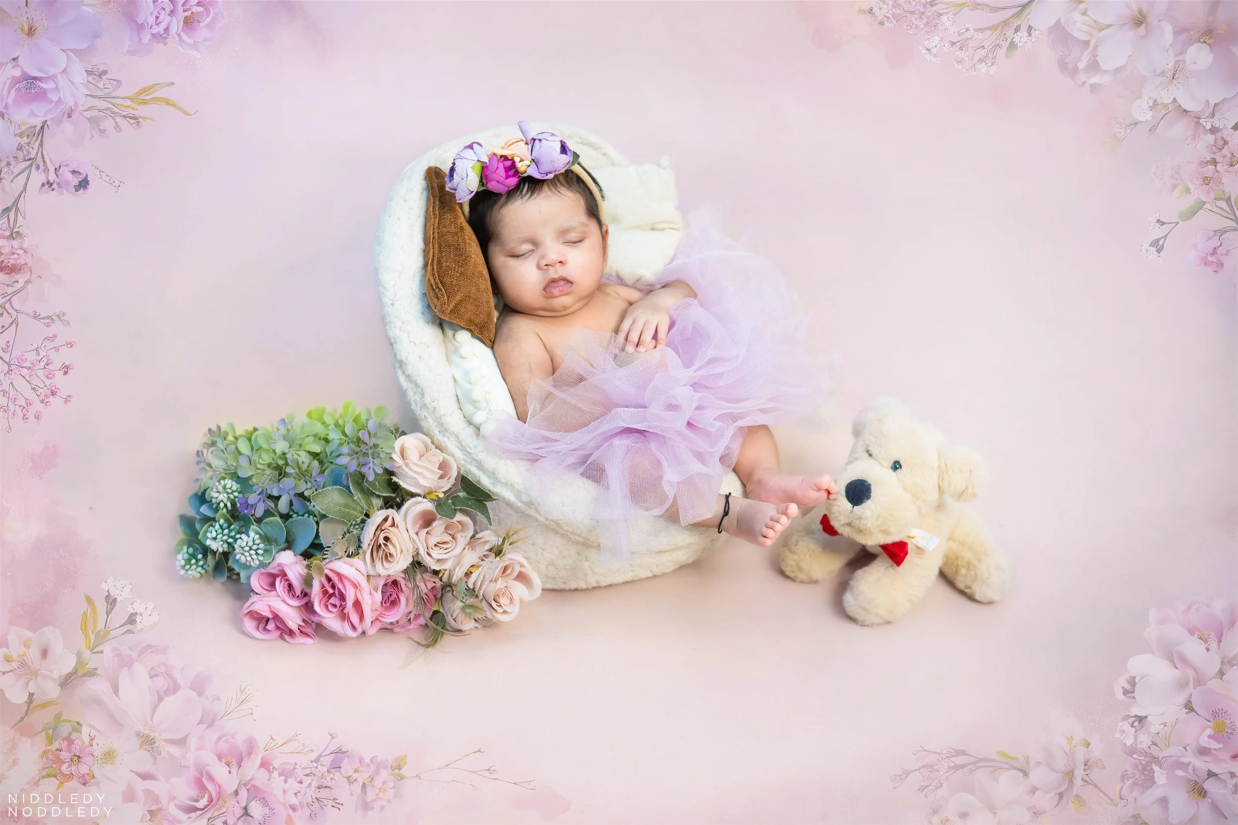 Sahiti Newborn Baby Photoshoot ❤ NiddledyNoddledy.com ~ Bumps to Babies Photographer, Kolkata - 16.jpg