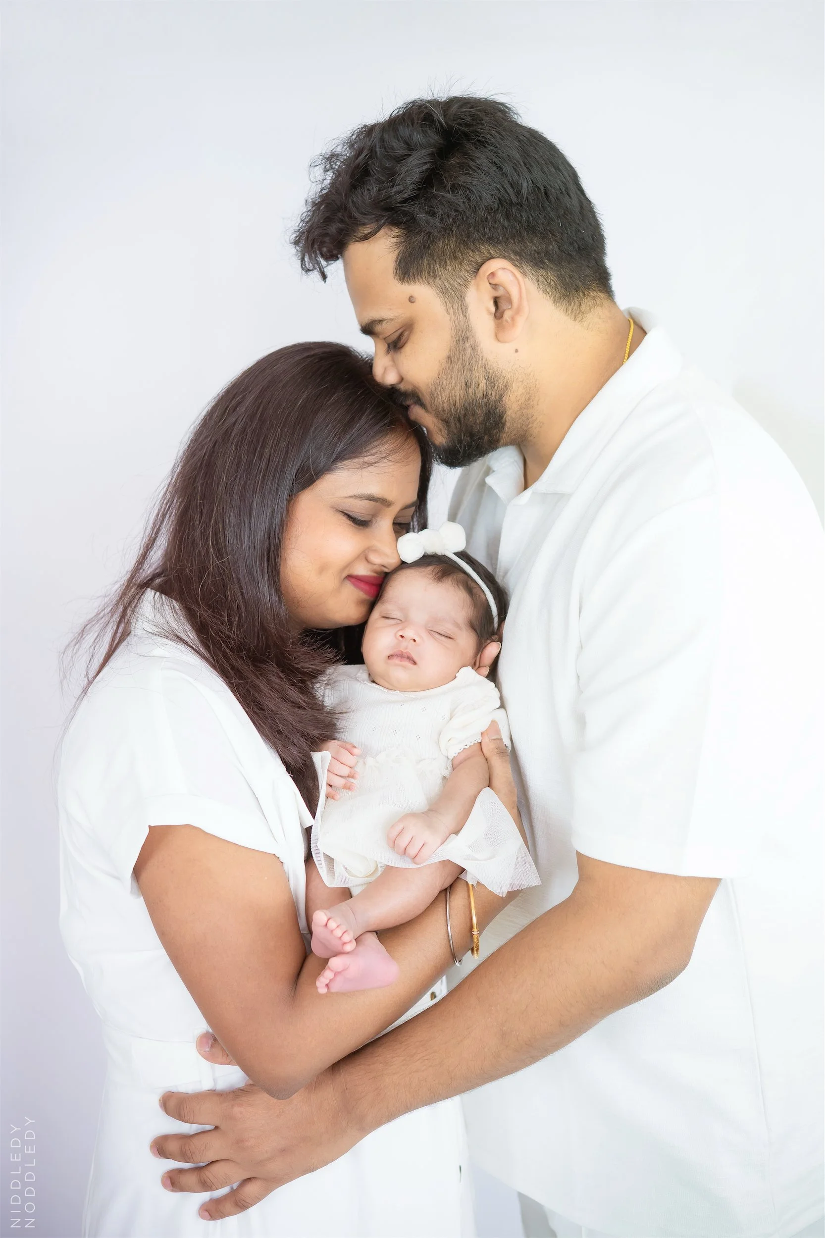 Sahiti Newborn Baby Photoshoot ❤ NiddledyNoddledy.com ~ Bumps to Babies Photographer, Kolkata - 05.jpg