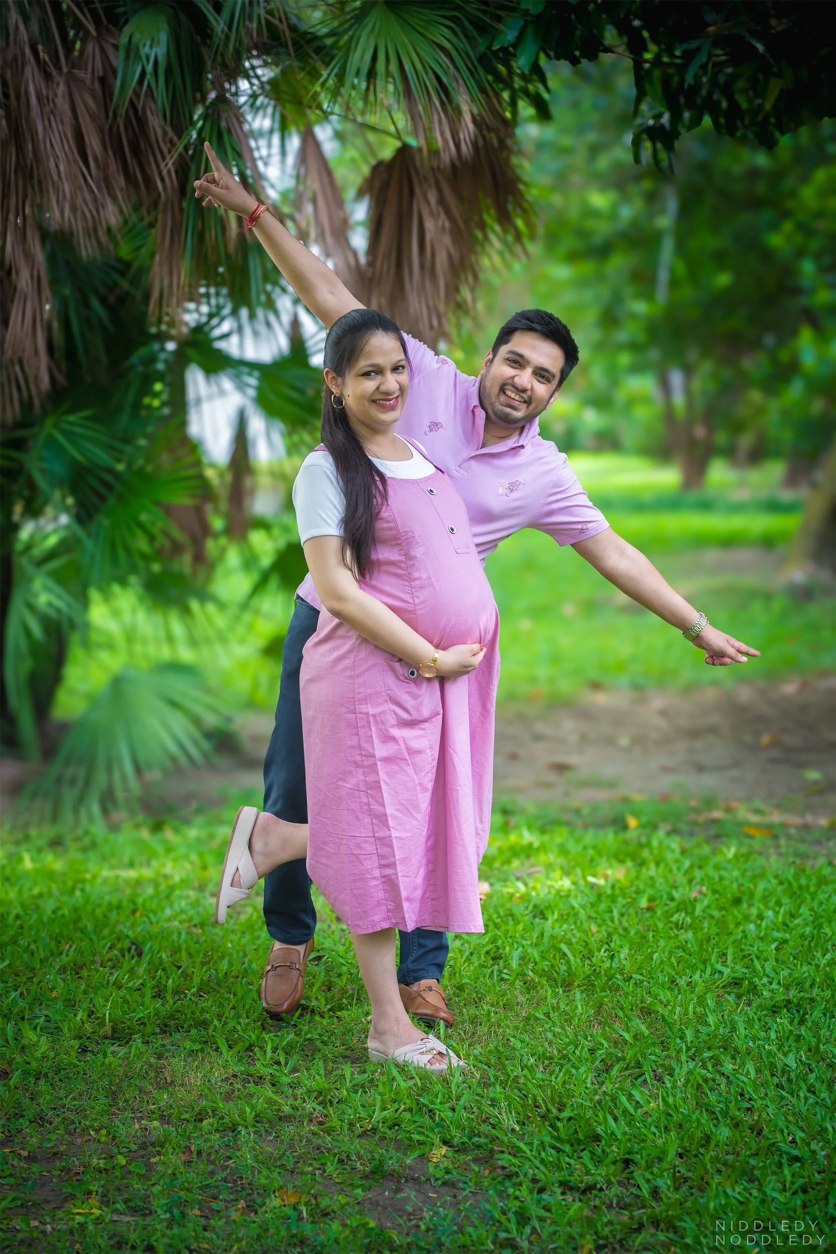 Avantika Maternity Photoshoot ❤ NiddledyNoddledy.com ~ Bumps to Babies Photography, Kolkata - 02.jpg