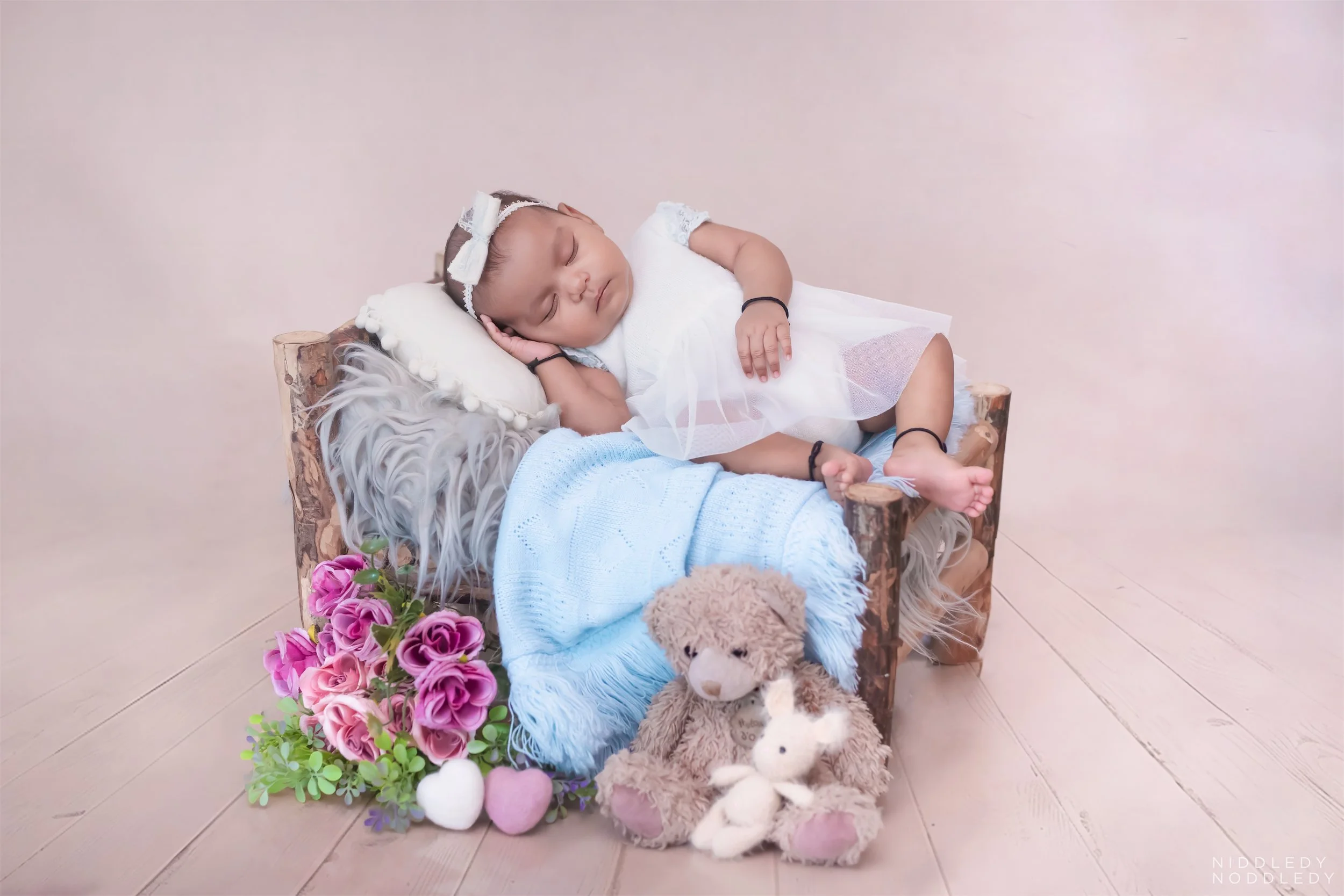 Divisha Newborn Baby Photoshoot ❤ NiddledyNoddledy.com ~ Bumps to Babies Photography, Kolkata - 05 .jpg