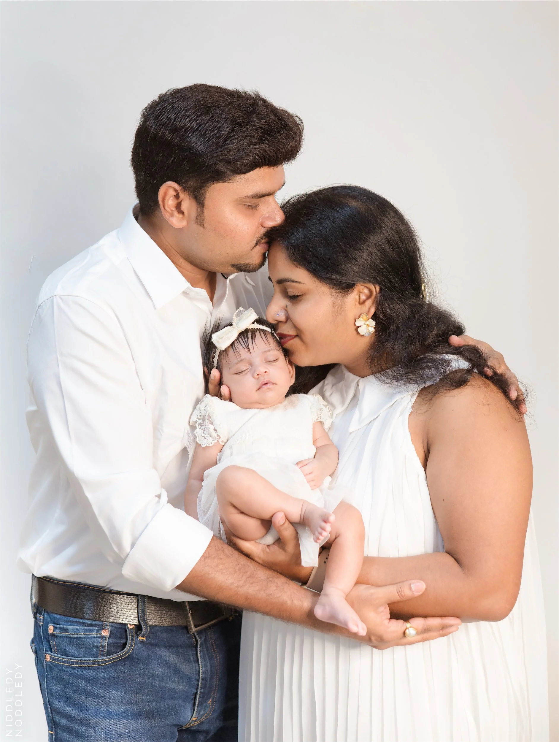 Anvika Newborn Baby Photoshoot ❤ NiddledyNoddledy.com ~ Bumps to Babies Photographer, Kolkata - 07.jpg