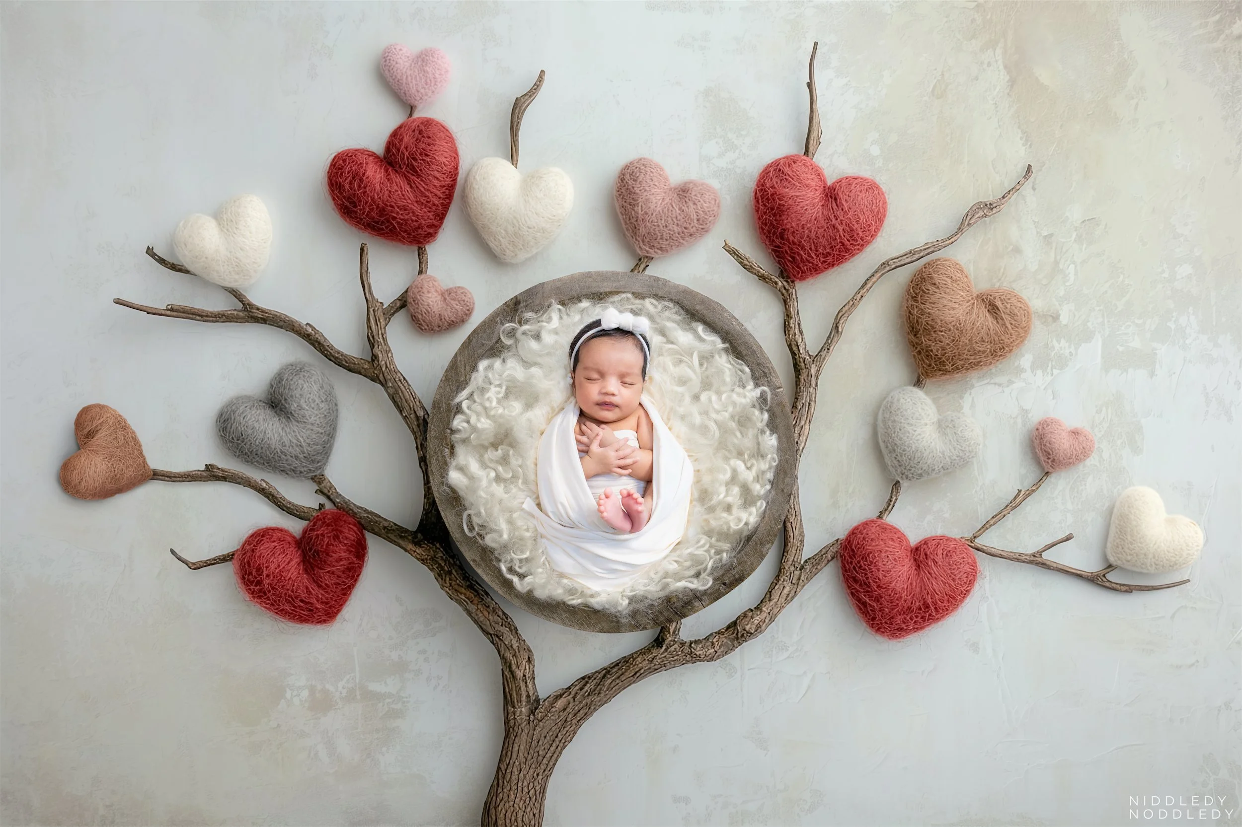Aryahi Newborn Baby Photoshoot ❤ NiddledyNoddledy.com ~ Bumps to Babies Photographer, Kolkata - 21.jpg