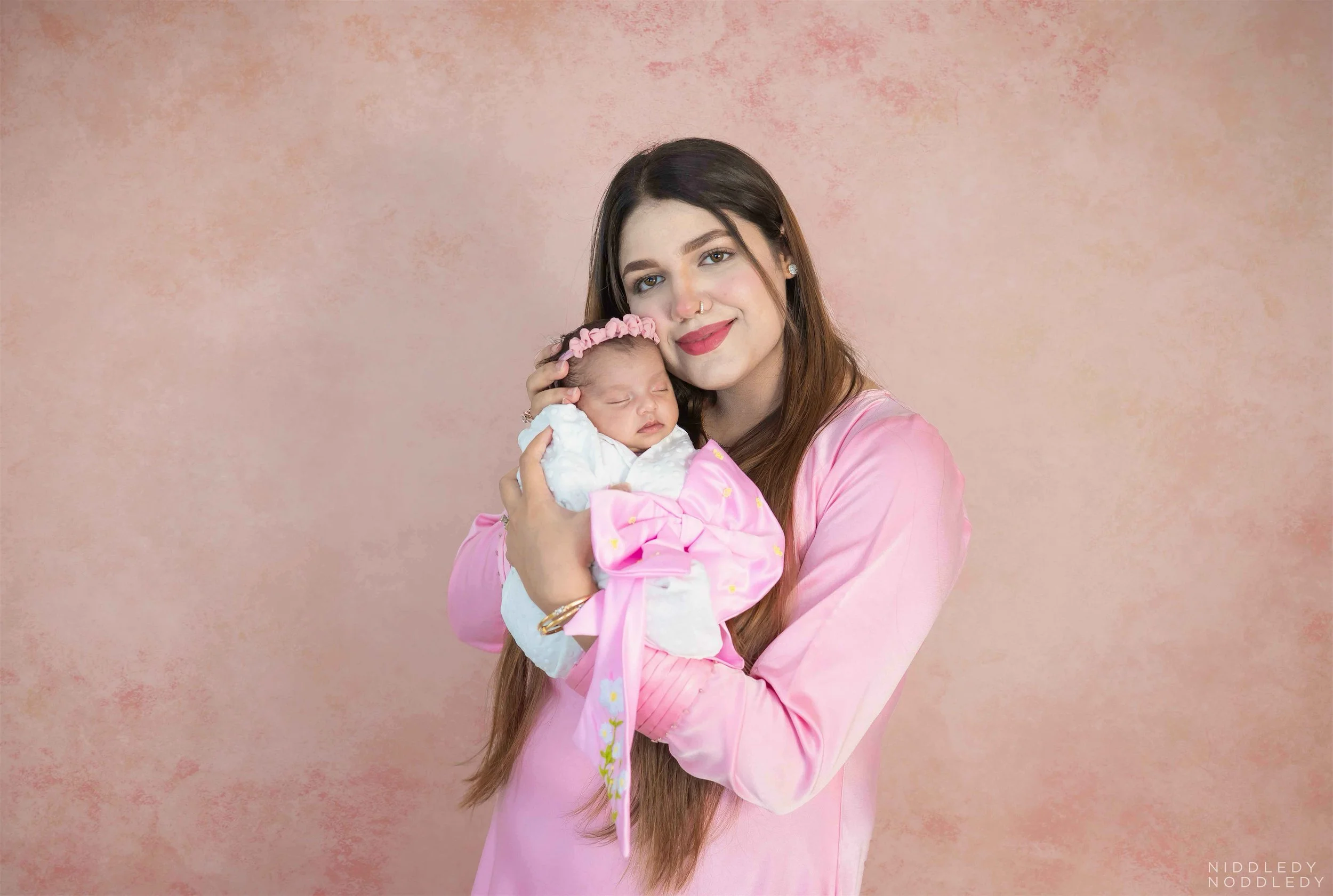 Mahnoor Newborn Baby Photoshoot ❤ NiddledyNoddledy.com ~ Bumps to Babies Photography, Kolkata - 09.jpg