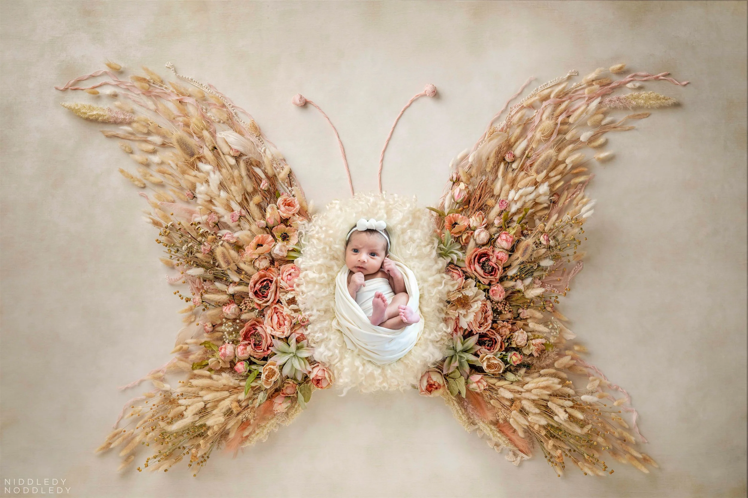 Mahnoor Newborn Baby Photoshoot ❤ NiddledyNoddledy.com ~ Bumps to Babies Photography, Kolkata - 01.jpg