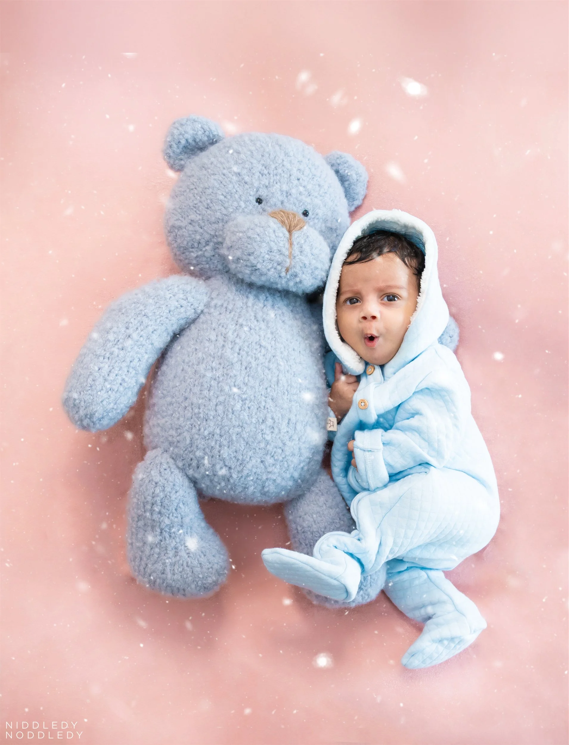 Aadhrit Newborn Baby Photoshoot ❤ NiddledyNoddledy.com ~ Bumps to Babies Photography, Kolkata - 02.jpg