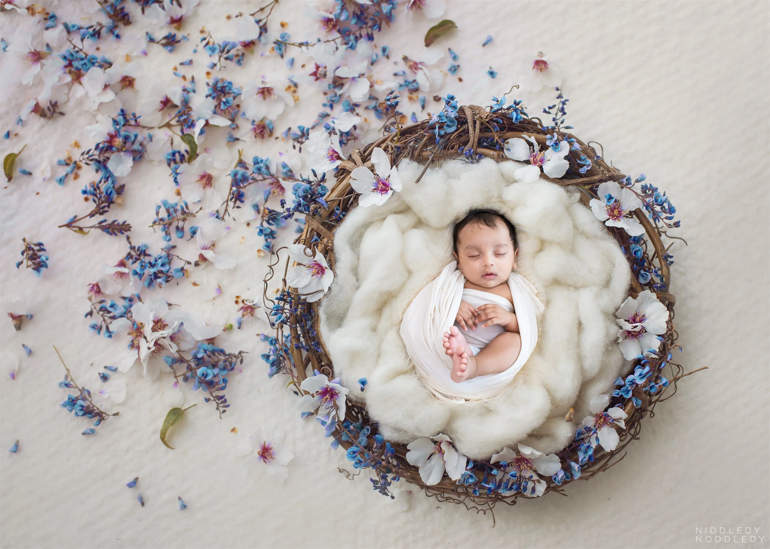 Rwishan Newborn Baby Photoshoot ❤ NiddledyNoddledy.com ~ Bumps to Babies Photography, Kolkata - 20.jpg