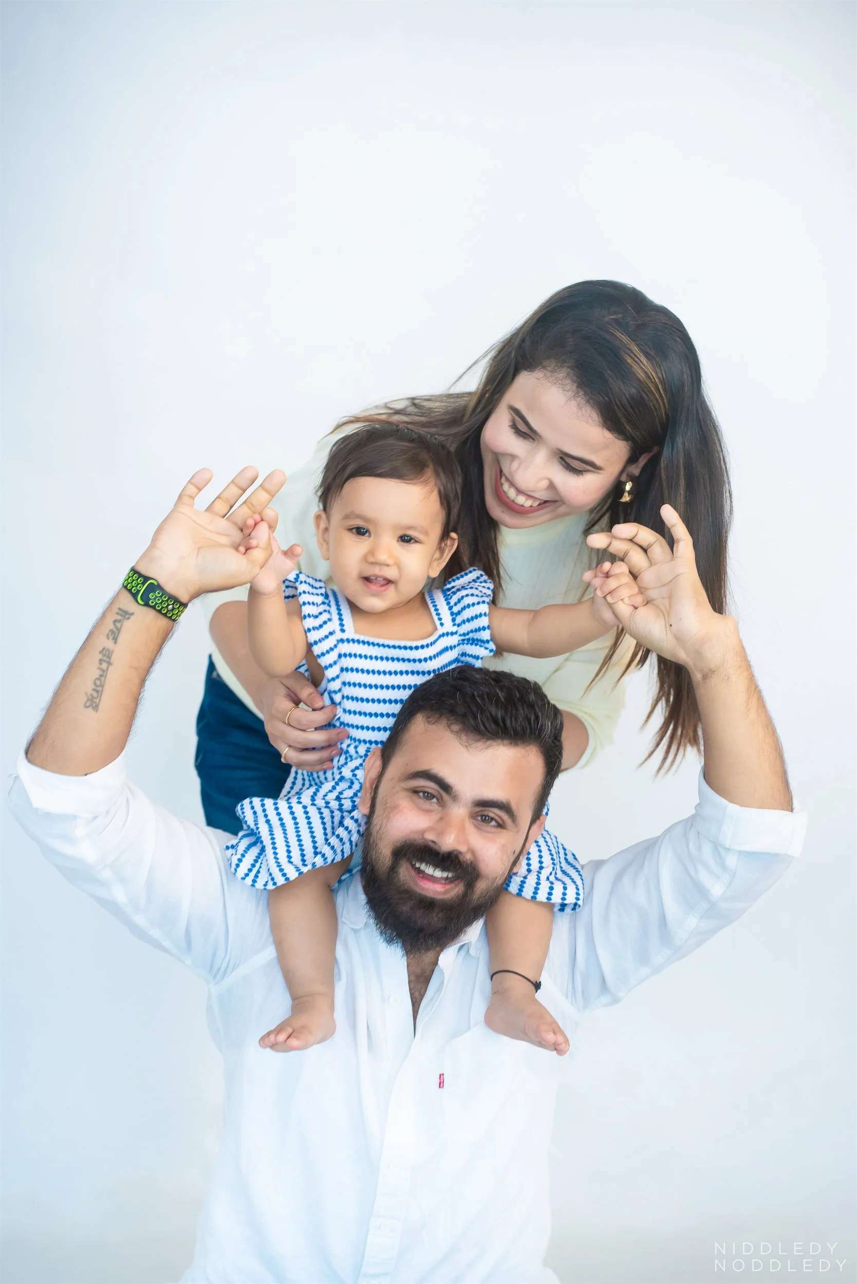 Aaria Baby Cakesmash Photoshoot ❤ NiddledyNoddledy.com ~ Bumps to Babies Photography, Kolkata - 08 .jpg
