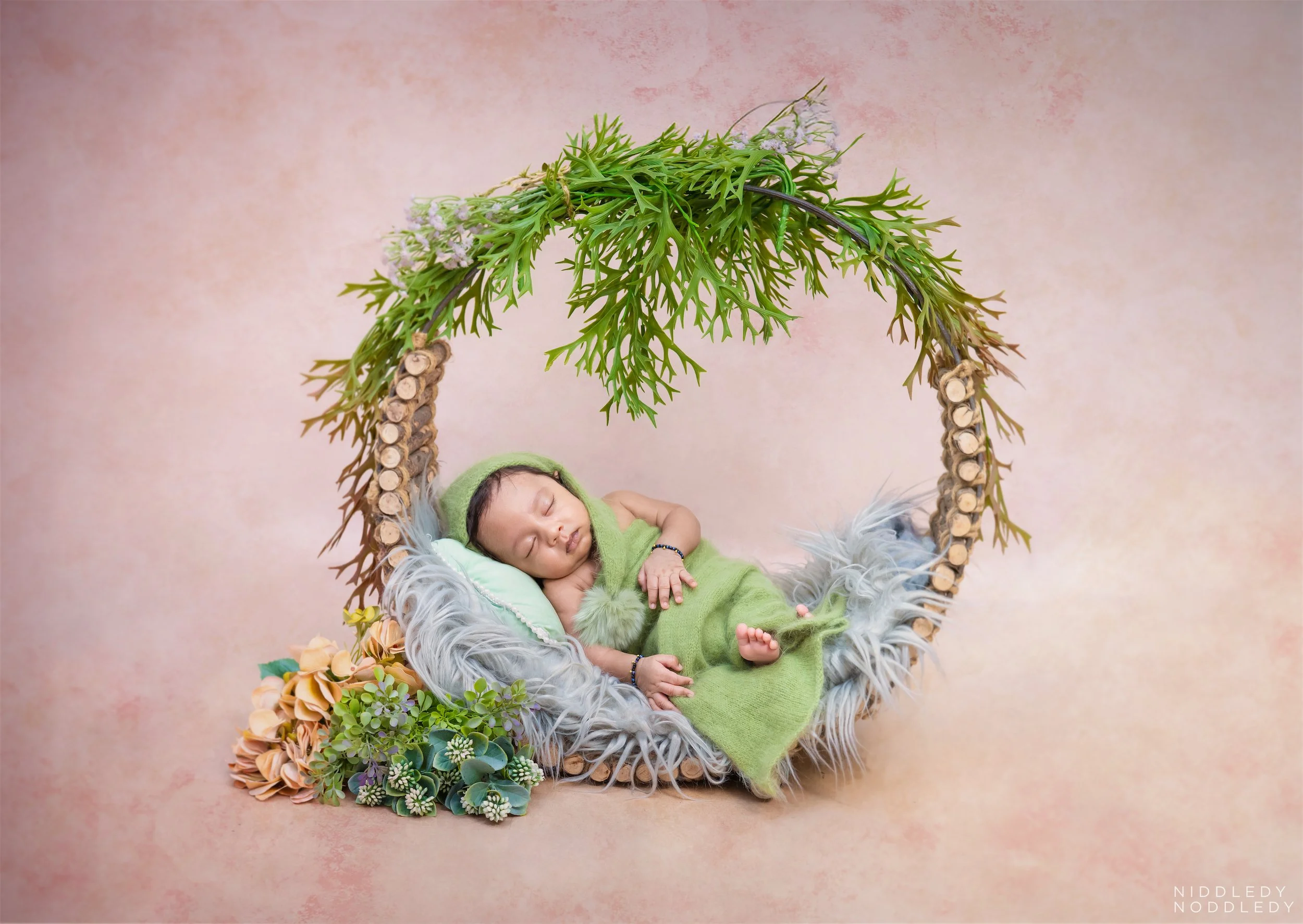 Dhaerya Newborn Baby Photoshoot ❤ NiddledyNoddledy.com ~ Bumps to Babies Photography, Kolkata - 06.jpg