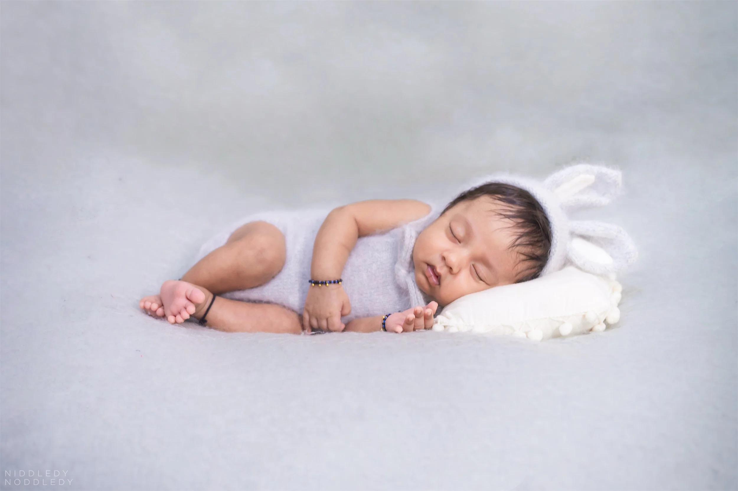 Dhaerya Newborn Baby Photoshoot ❤ NiddledyNoddledy.com ~ Bumps to Babies Photography, Kolkata - 09.jpg