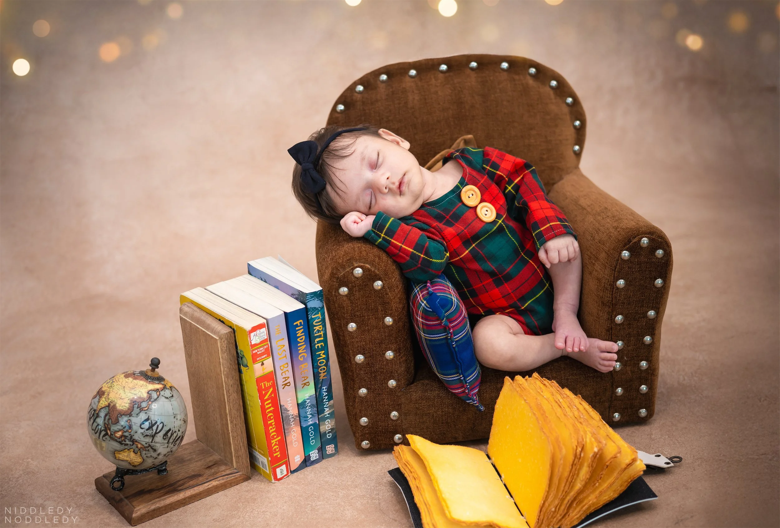 Krishvi Newborn Baby Photoshoot ❤ NiddledyNoddledy.com ~ Bumps to Babies Photographer, Kolkata - 12.jpg
