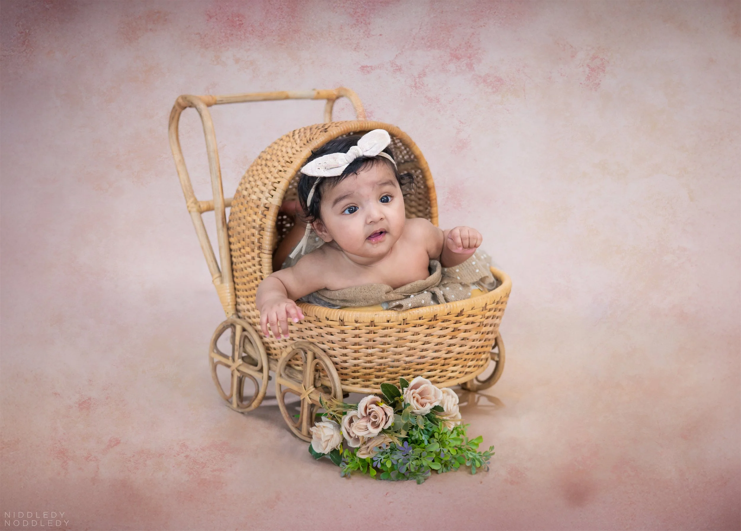 Dhriti Newborn Baby Photoshoot ❤ NiddledyNoddledy.com ~ Bumps to Babies Photography, Kolkata - 07.jpg