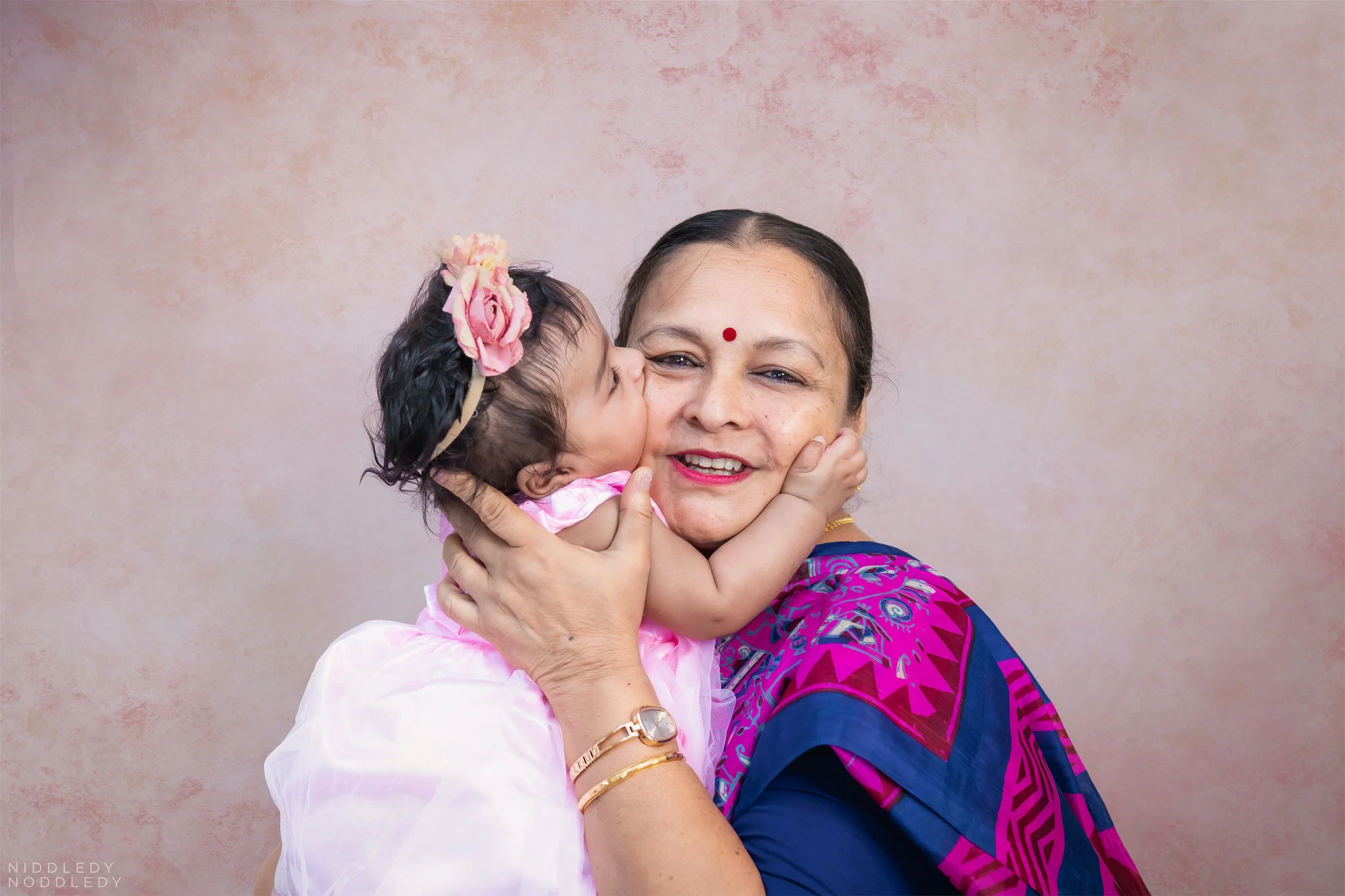 Dhriti Newborn Baby Photoshoot ❤ NiddledyNoddledy.com ~ Bumps to Babies Photography, Kolkata - 10.jpg