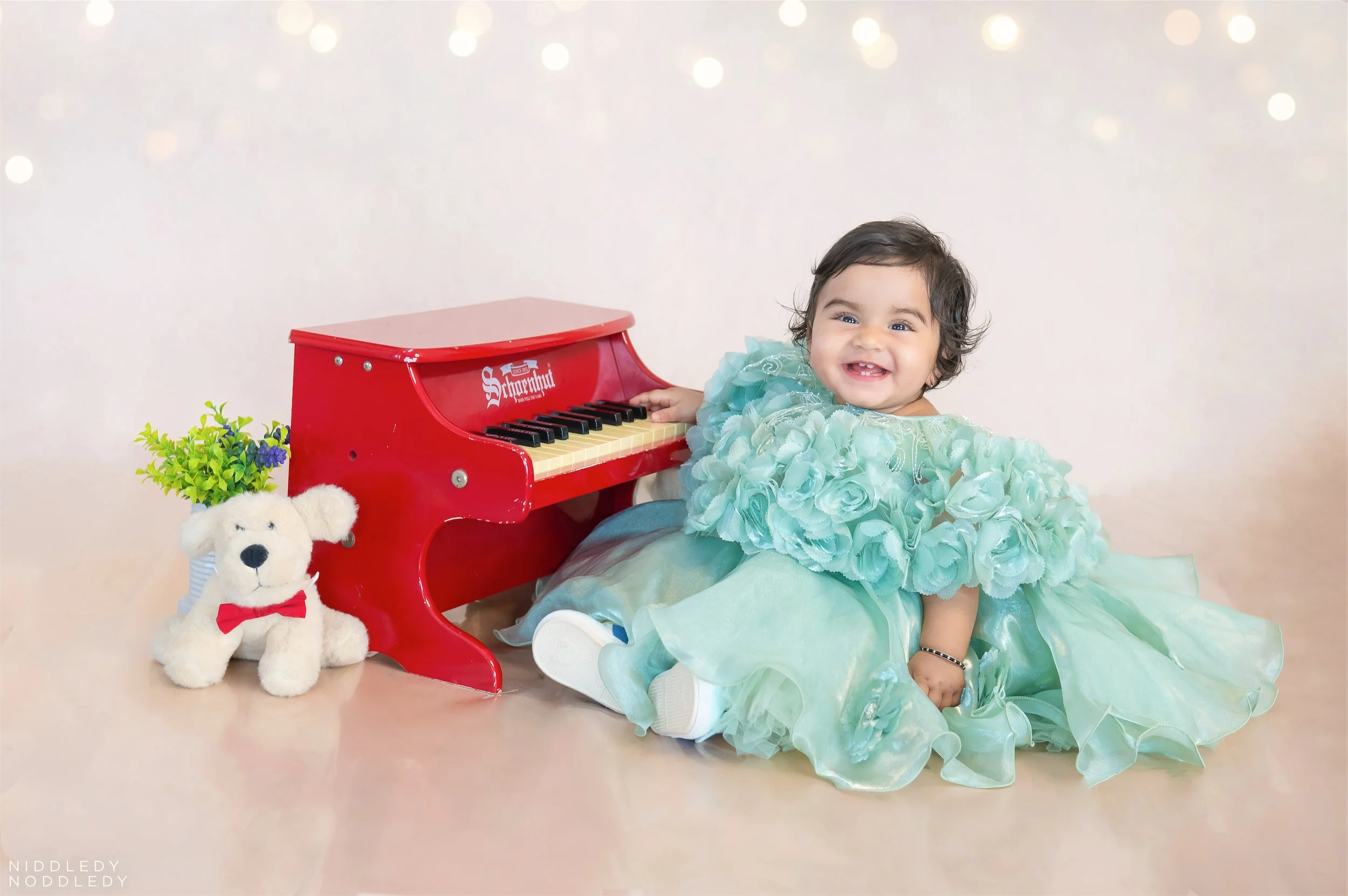 Ashwath Skandhavi Twins Baby Photoshoot ❤ NiddledyNoddledy.com ~ Bumps to Babies Photography, Kolkata - 10.jpg