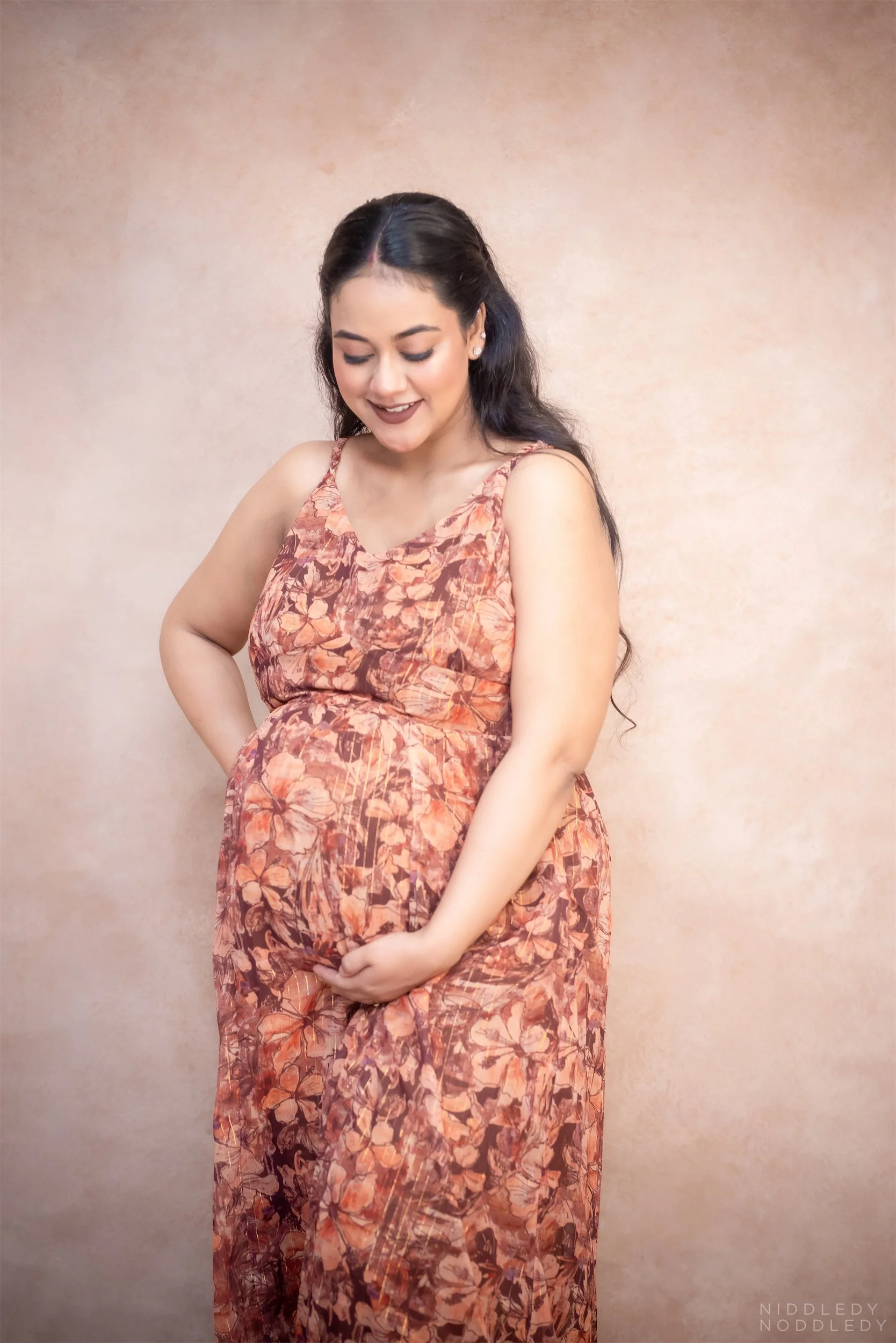 Daphica Maternity Photoshoot ❤ NiddledyNoddledy.com ~ Bumps to Babies Photography, Kolkata - 12 .jpg