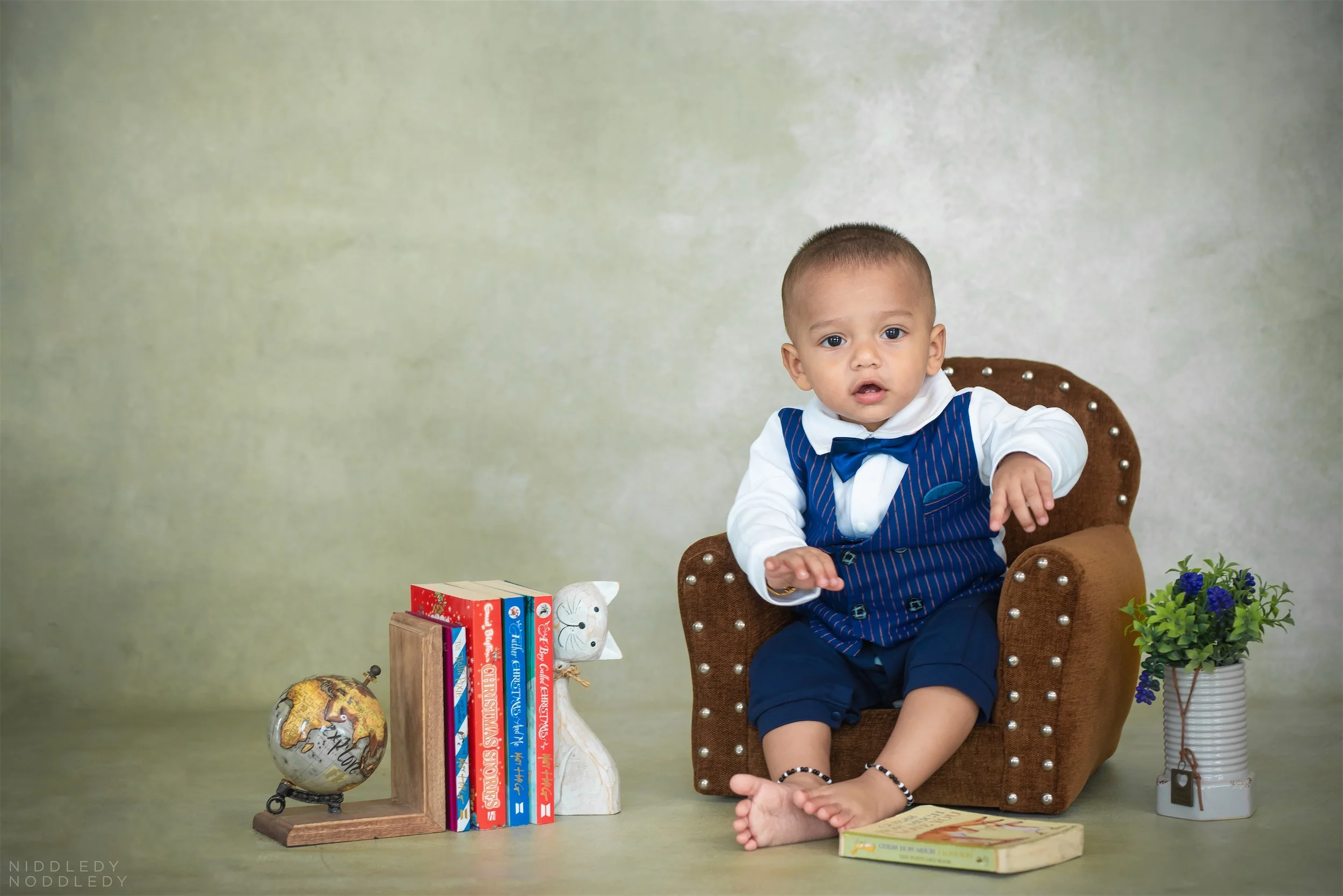 Shivannk Newborn Baby Photoshoot ❤ NiddledyNoddledy.com ~ Bumps to Babies Photography, Kolkata - 19 .jpg