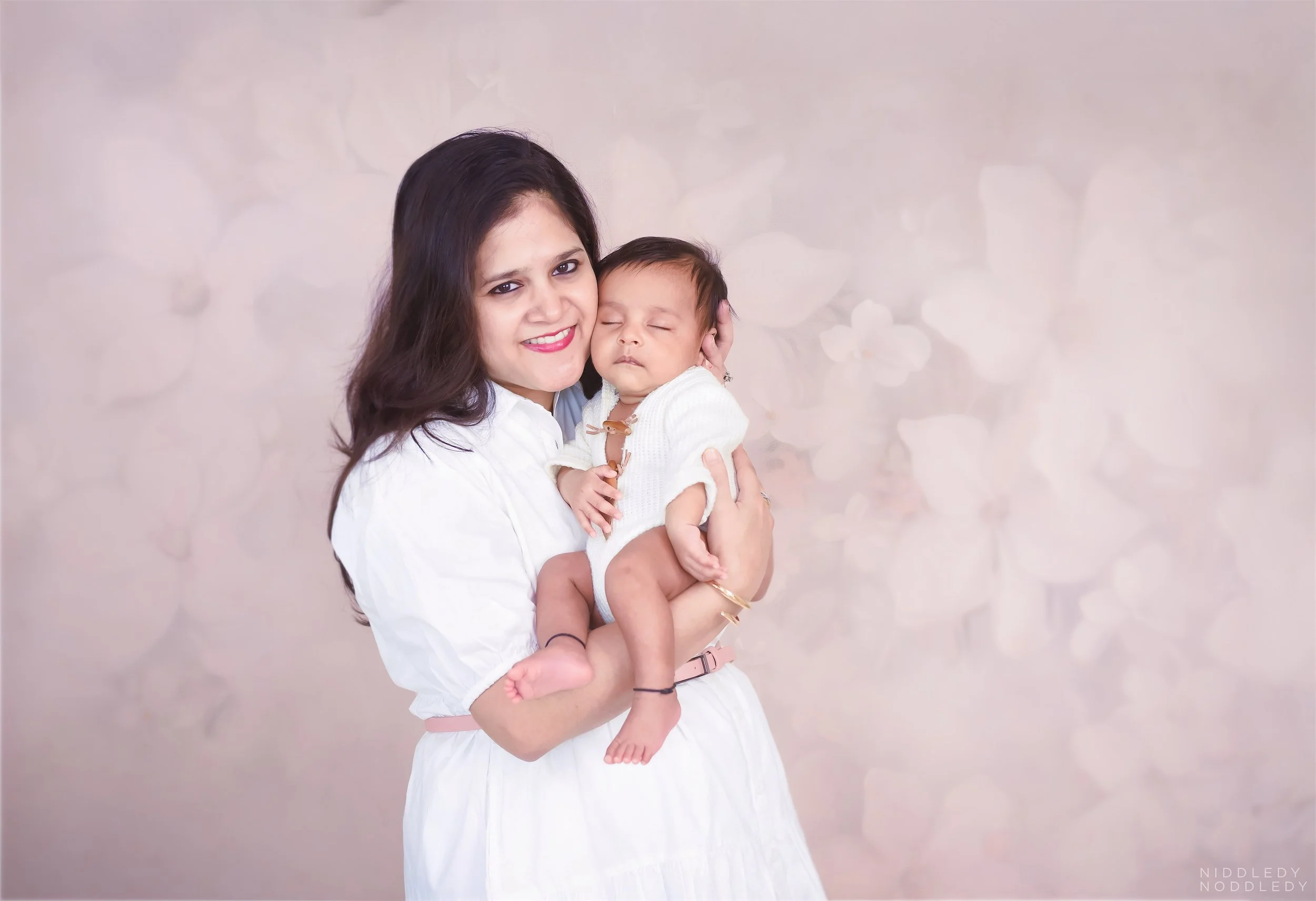 Avyaan Newborn Baby Photoshoot ❤ NiddledyNoddledy.com ~ Bumps to Babies Photography, Kolkata - 10 .jpg