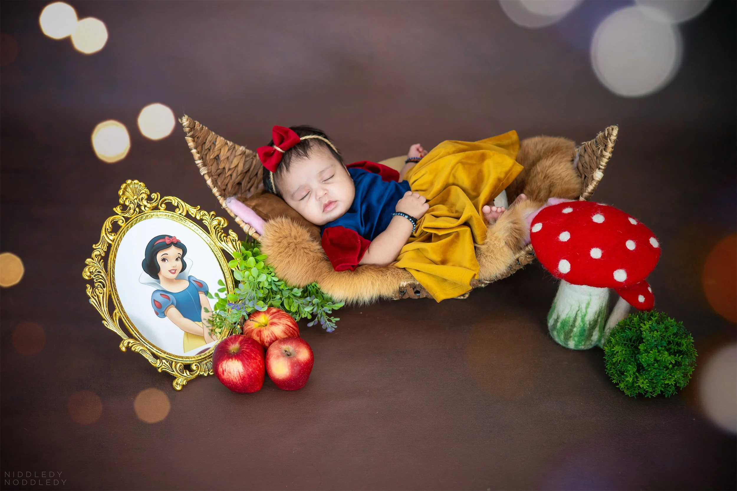 Pranshi Newborn Photoshoot ❤ NiddledyNoddledy.com ~ Bumps to Babies Photography, Kolkata - 05.jpg