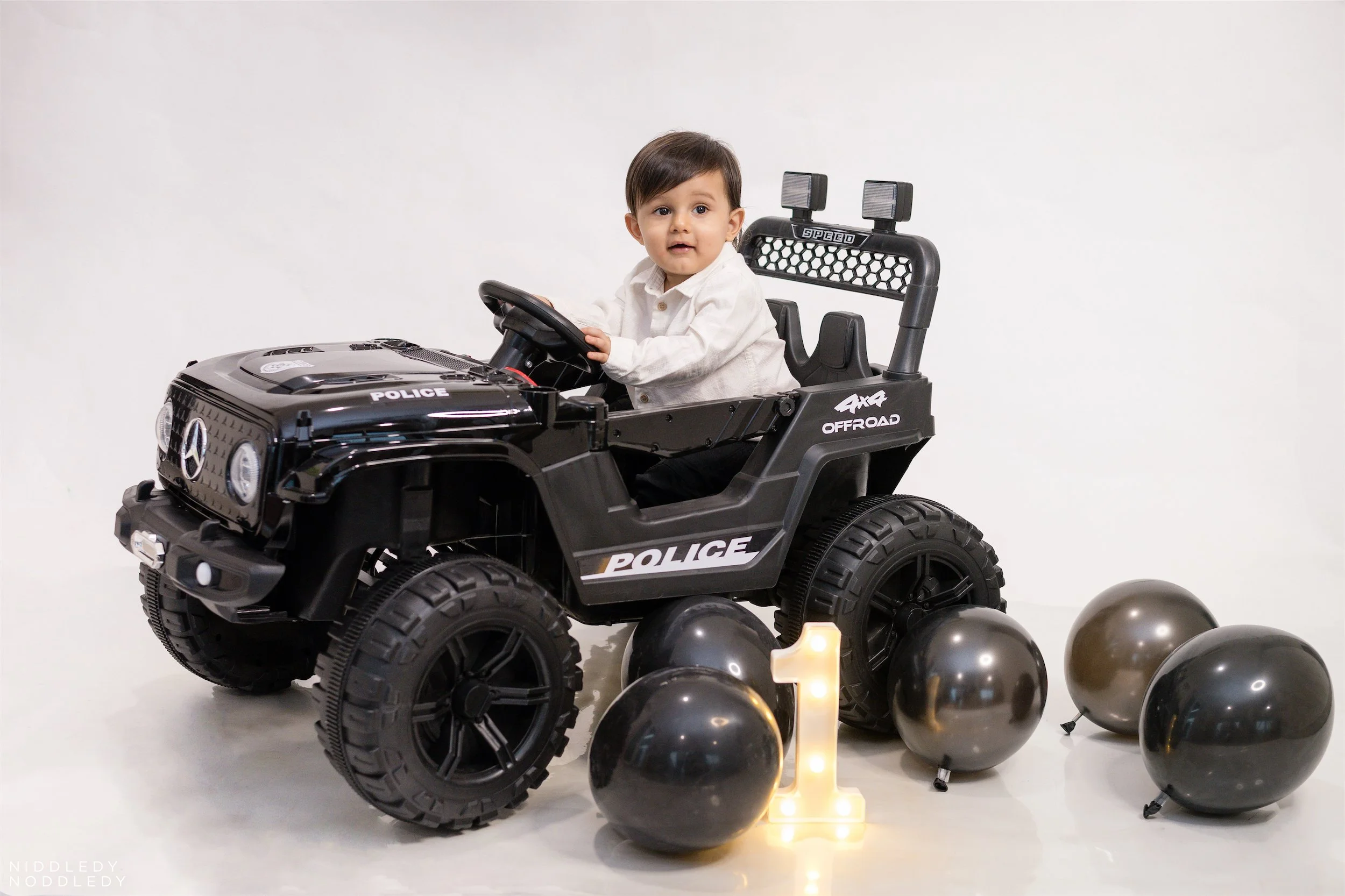 Prabhraaj Baby Cakesmash Photoshoot ❤ NiddledyNoddledy.com ~ Bumps to Babies Photography, Kolkata - 05.jpg
