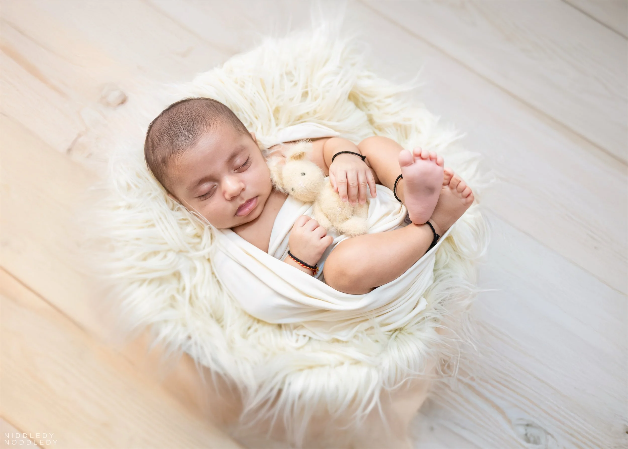 Arnish Newborn Baby Photoshoot ❤ NiddledyNoddledy.com ~ Bumps to Babies Photography, Kolkata - 16.jpg