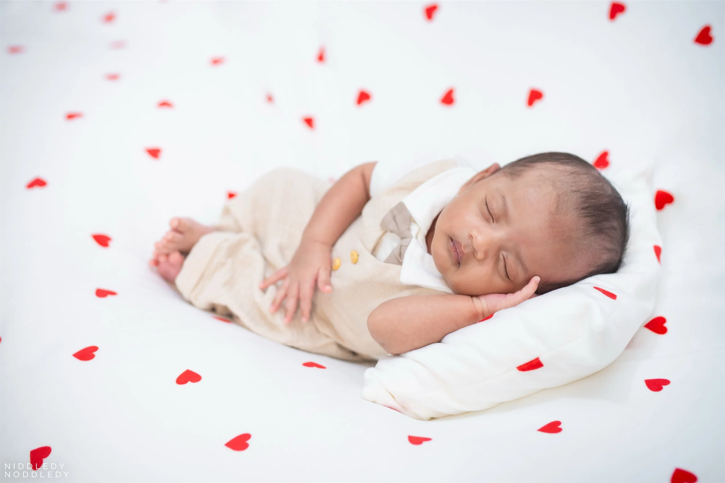 Rhidoy Newborn Baby Photoshoot ❤ NiddledyNoddledy.com ~ Bumps to Babies Photography, Kolkata - 19.jpg