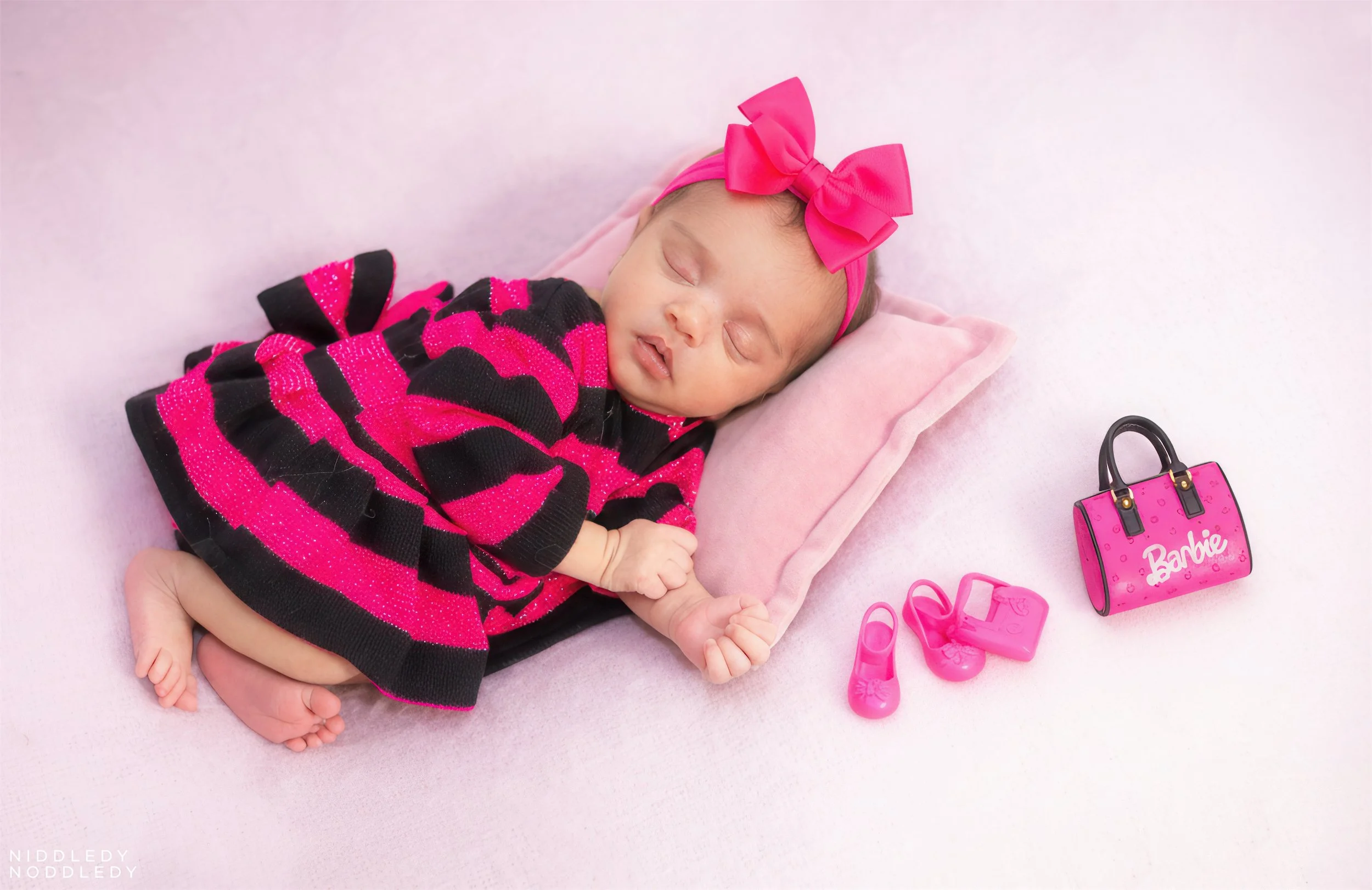 Evarah Newborn Baby Photoshoot ❤ NiddledyNoddledy.com ~ Bumps to Babies Photographer, Kolkata - 12.jpg