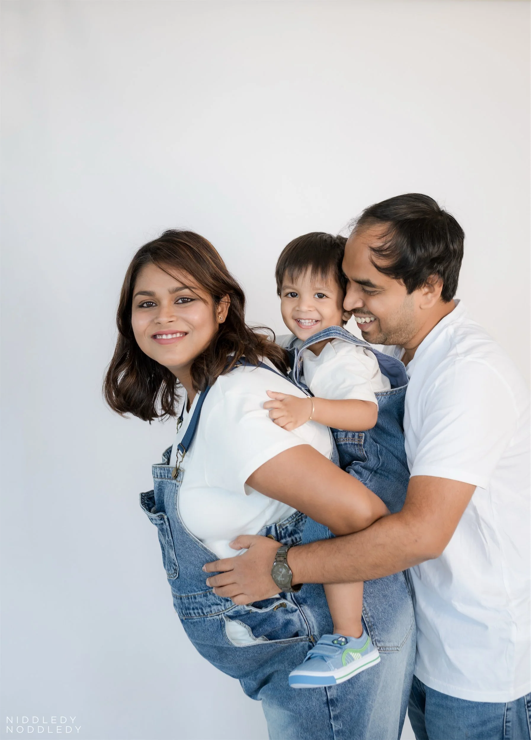 Purnasha Maternity Photoshoot ❤ NiddledyNoddledy.com ~ Bumps to Babies Photographer, Kolkata - 03.jpg