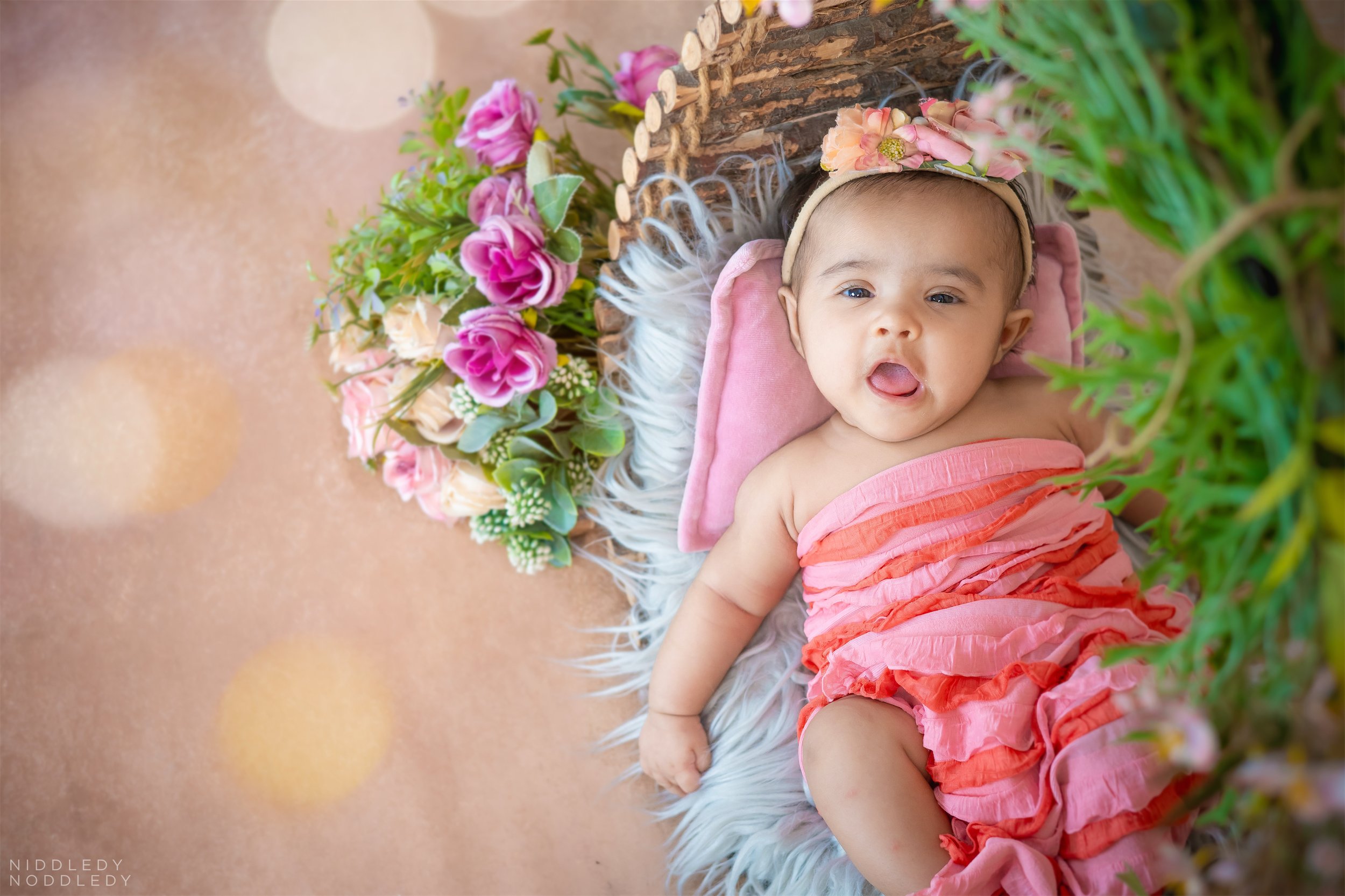 Adhuna Newborn Baby Photoshoot ❤ NiddledyNoddledy.com ~ Bumps to Babies Photographer, Kolkata - 02.jpg